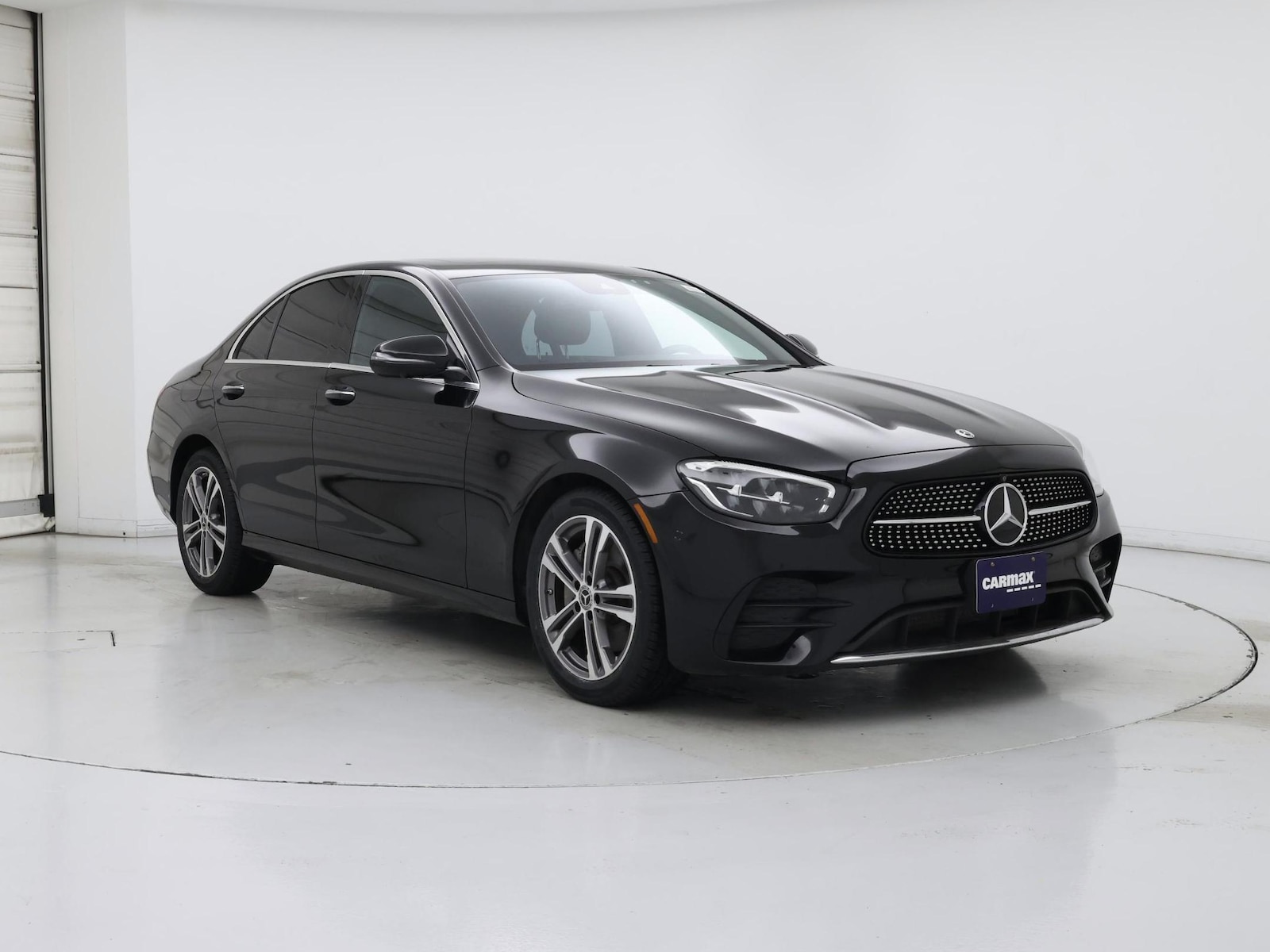 2023 Mercedes-Benz E-Class E350 - Photo 2