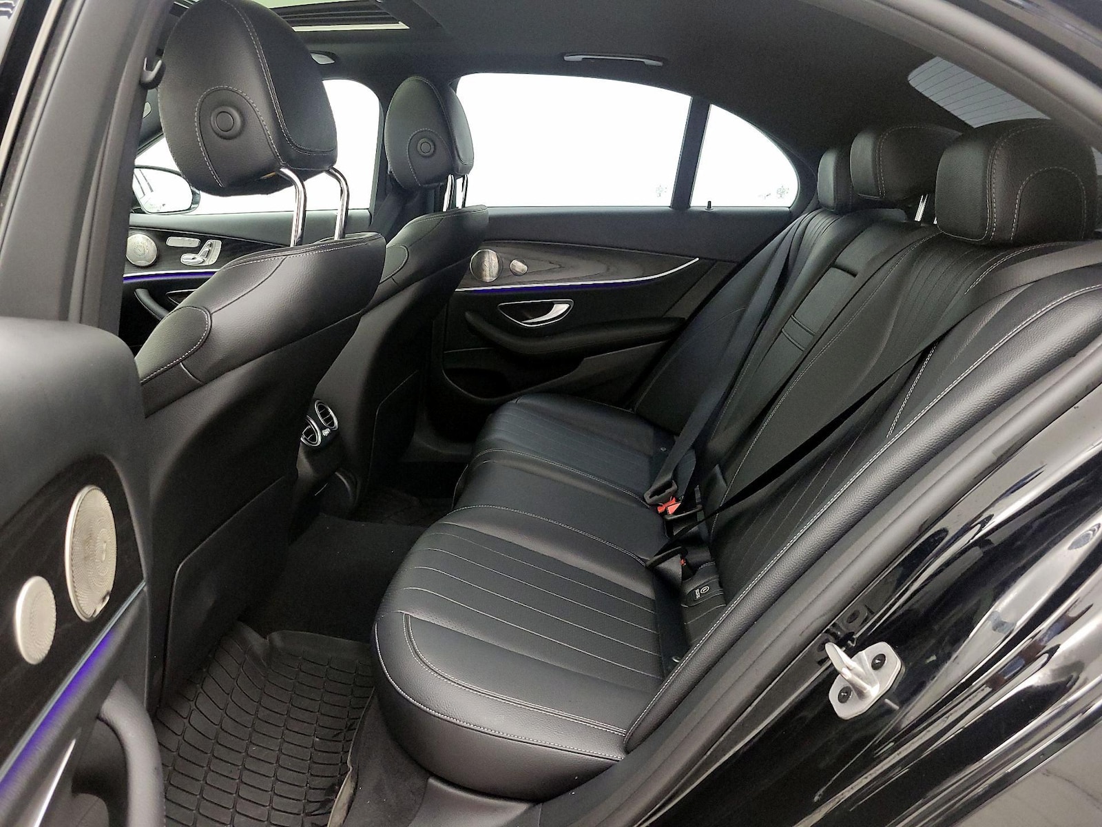 2023 Mercedes-Benz E-Class E350 - Photo 22