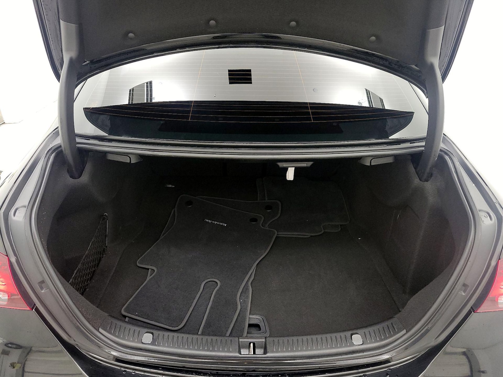 2023 Mercedes-Benz E-Class E350 - Photo 23