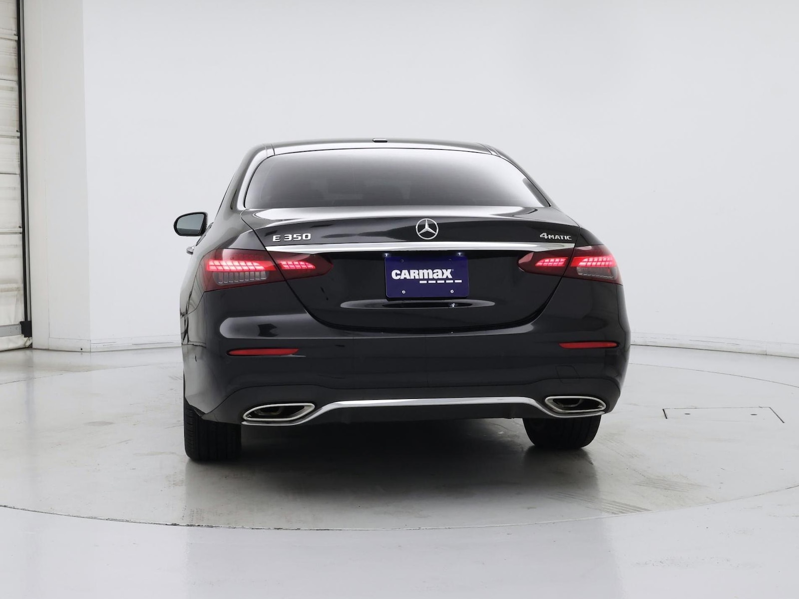 2023 Mercedes-Benz E-Class E350 - Photo 7