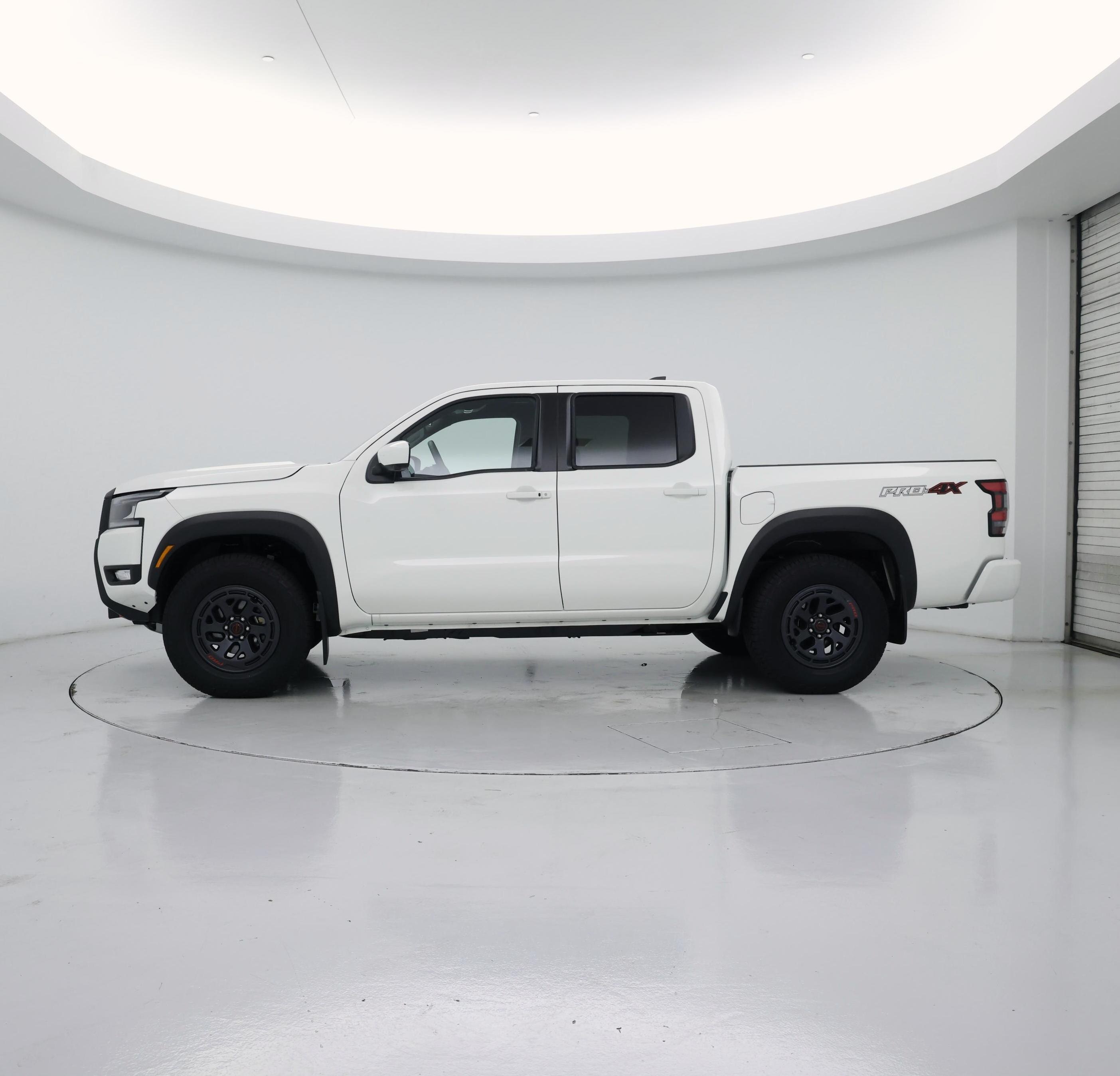 Thumbnail: 2026 Nissan Frontier - 3