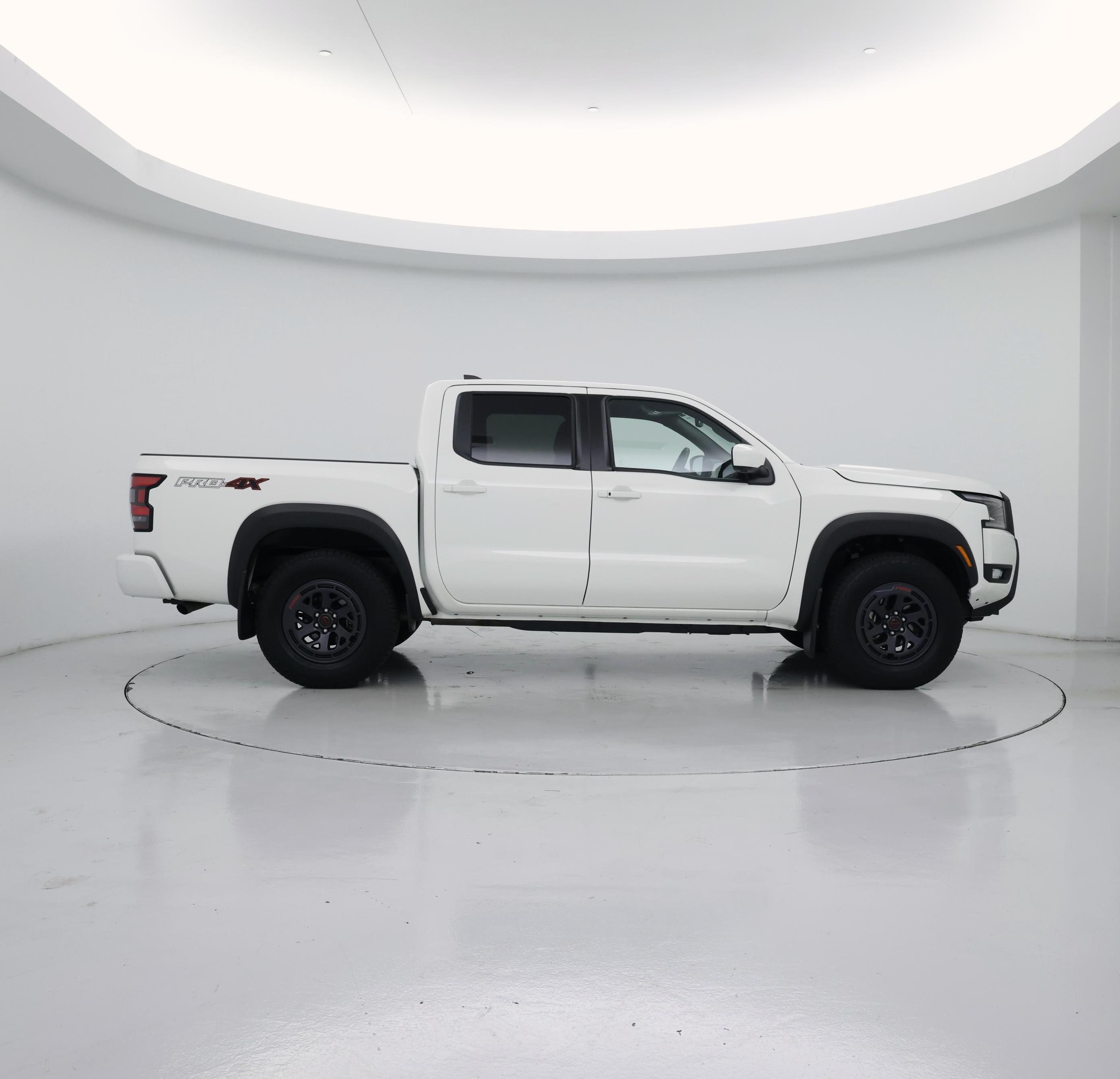 Thumbnail: 2026 Nissan Frontier - 7