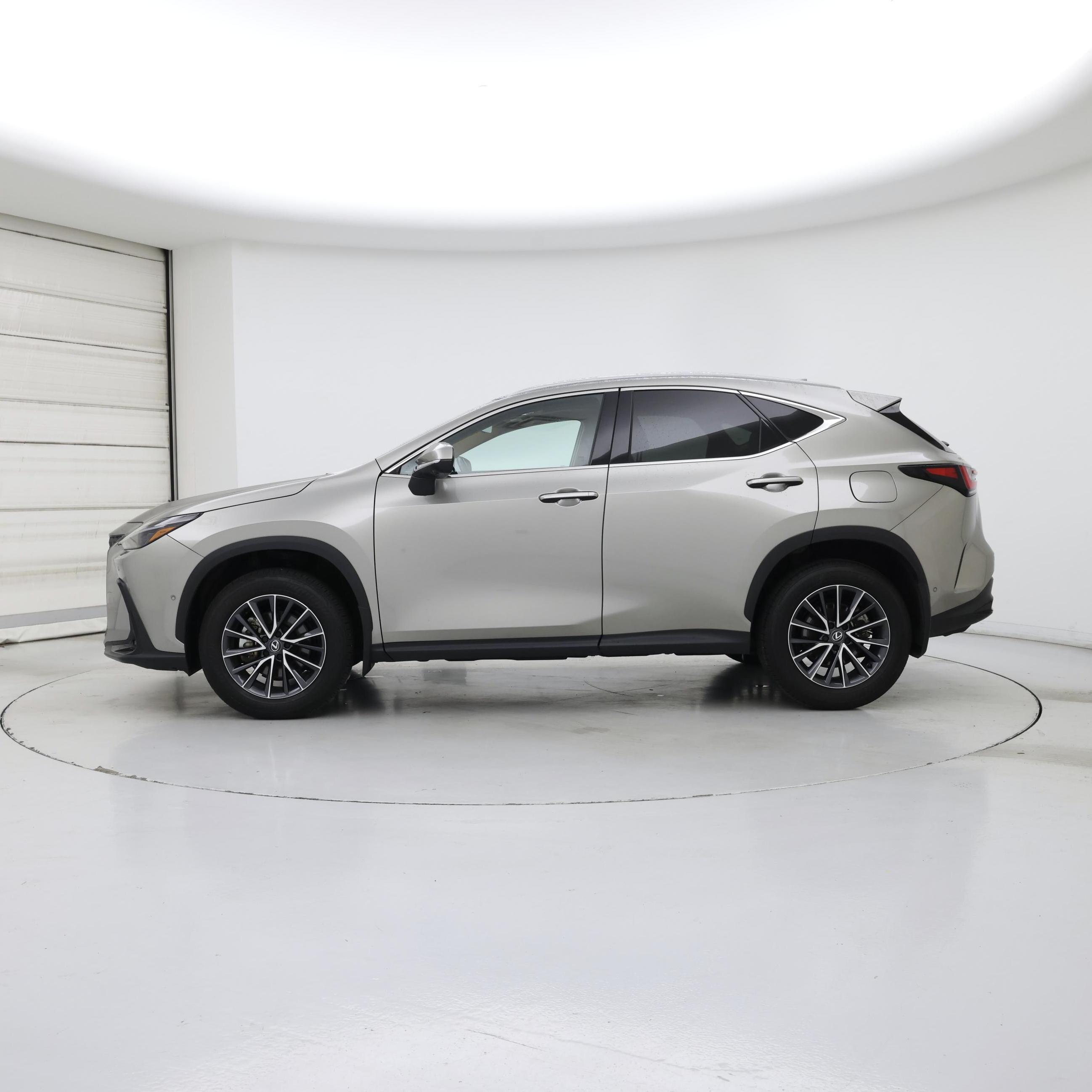 Thumbnail: 2025 Lexus NX - 3