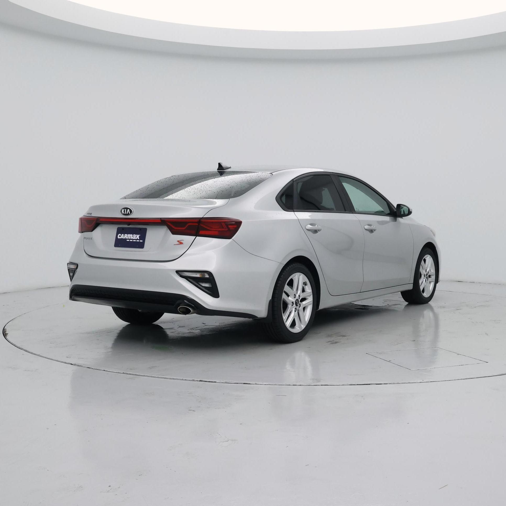 Thumbnail: 2019 Kia Forte - 8