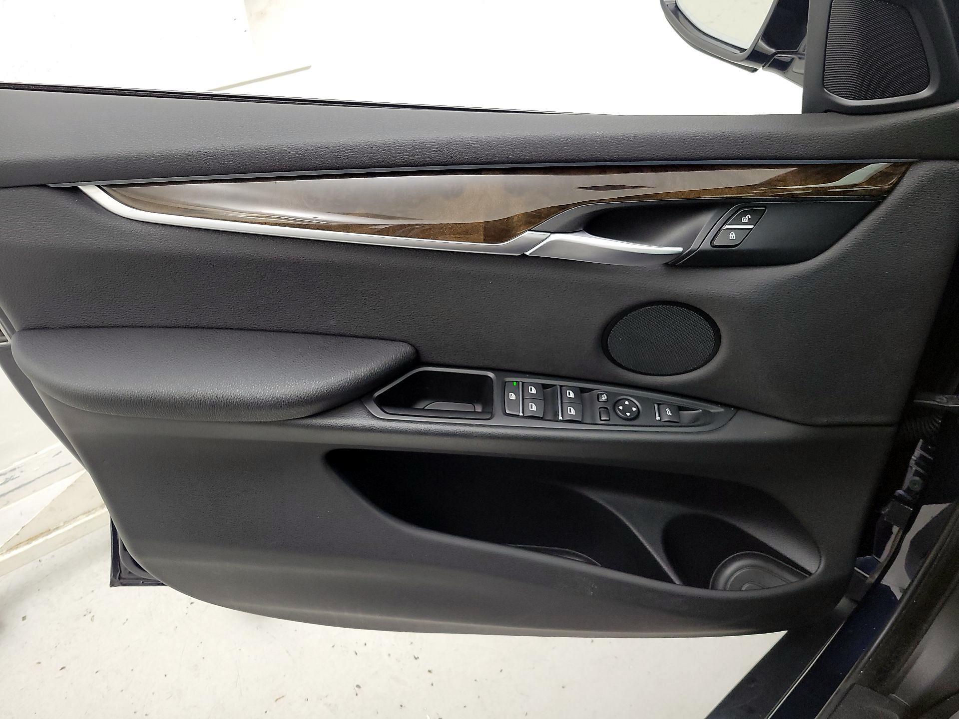 Thumbnail: 2017 BMW X5 - 12