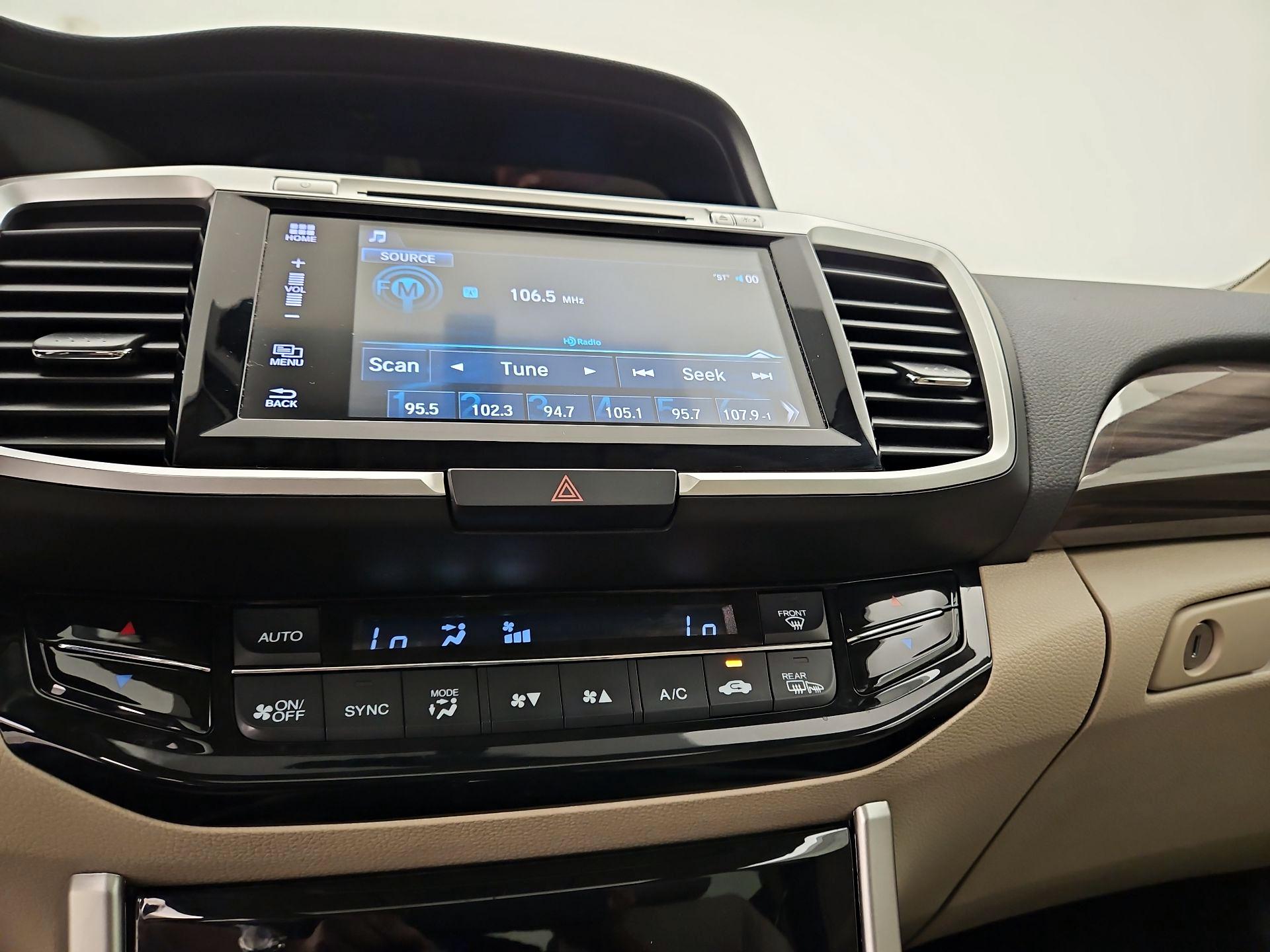 Thumbnail: 2017 Honda Accord - 16
