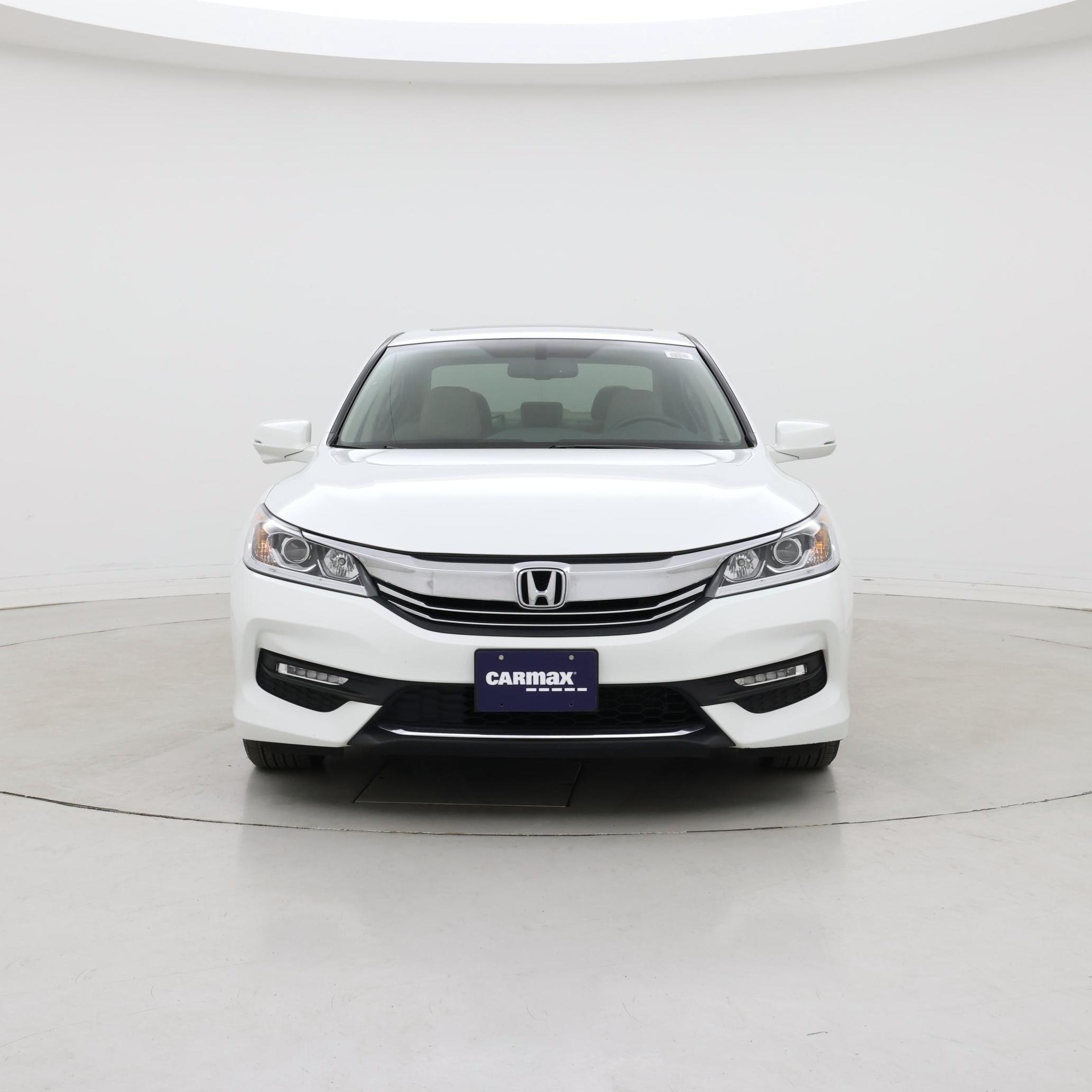 Thumbnail: 2017 Honda Accord - 5