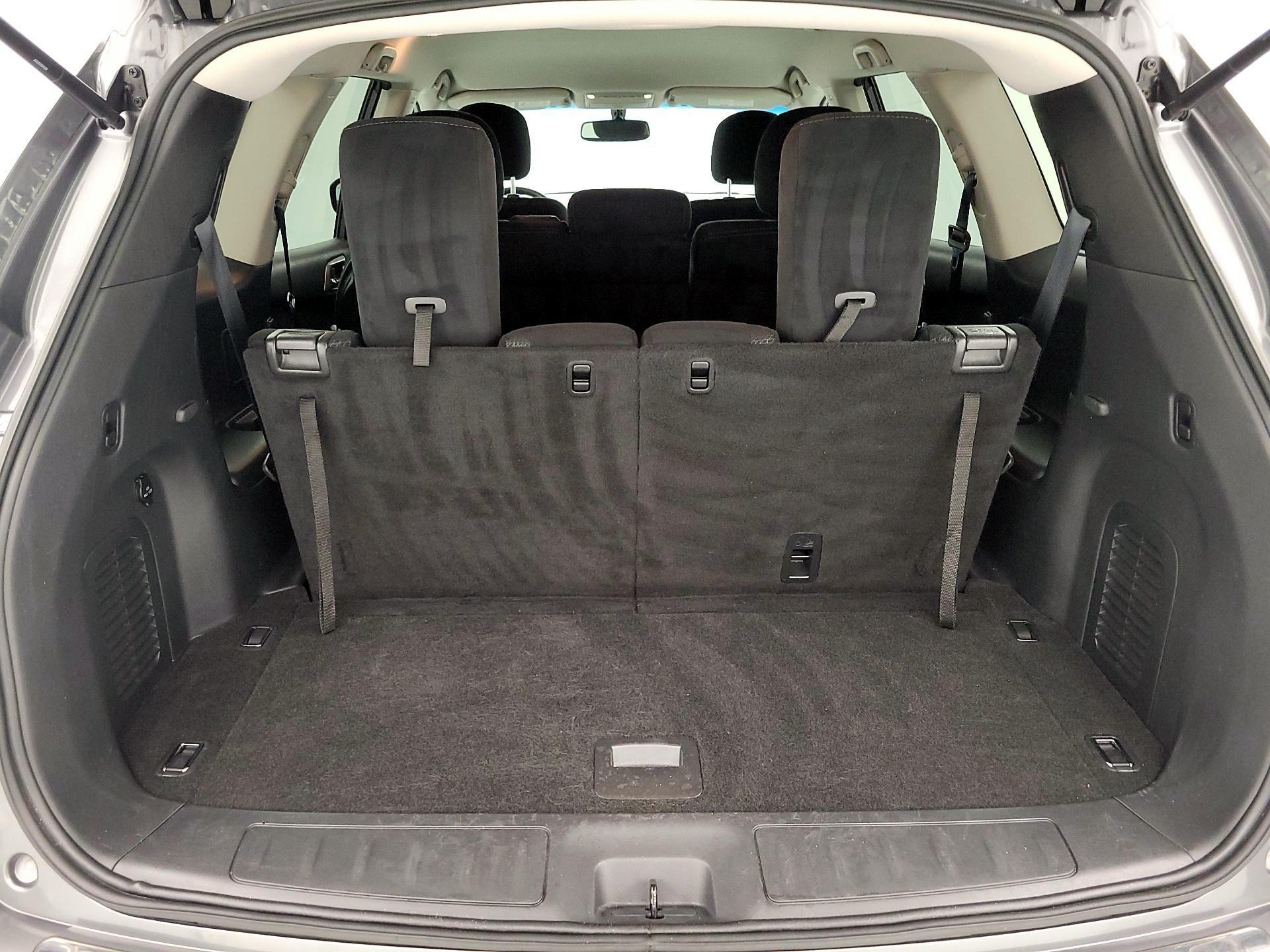 Thumbnail: 2016 Nissan Pathfinder - 20