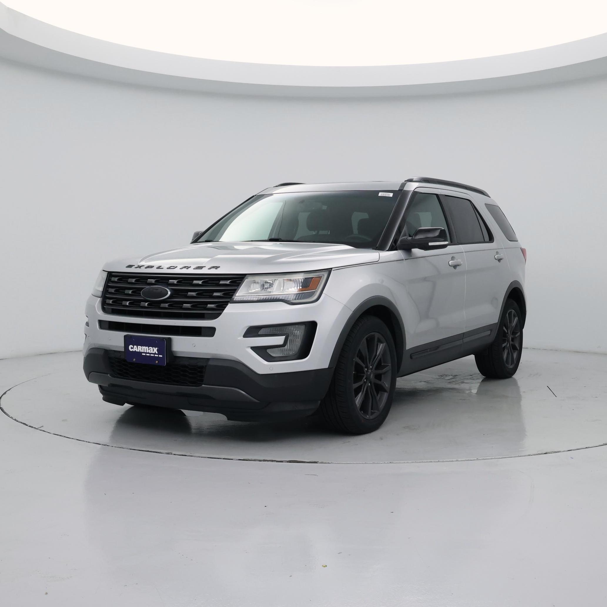 Thumbnail: 2017 Ford Explorer - 4