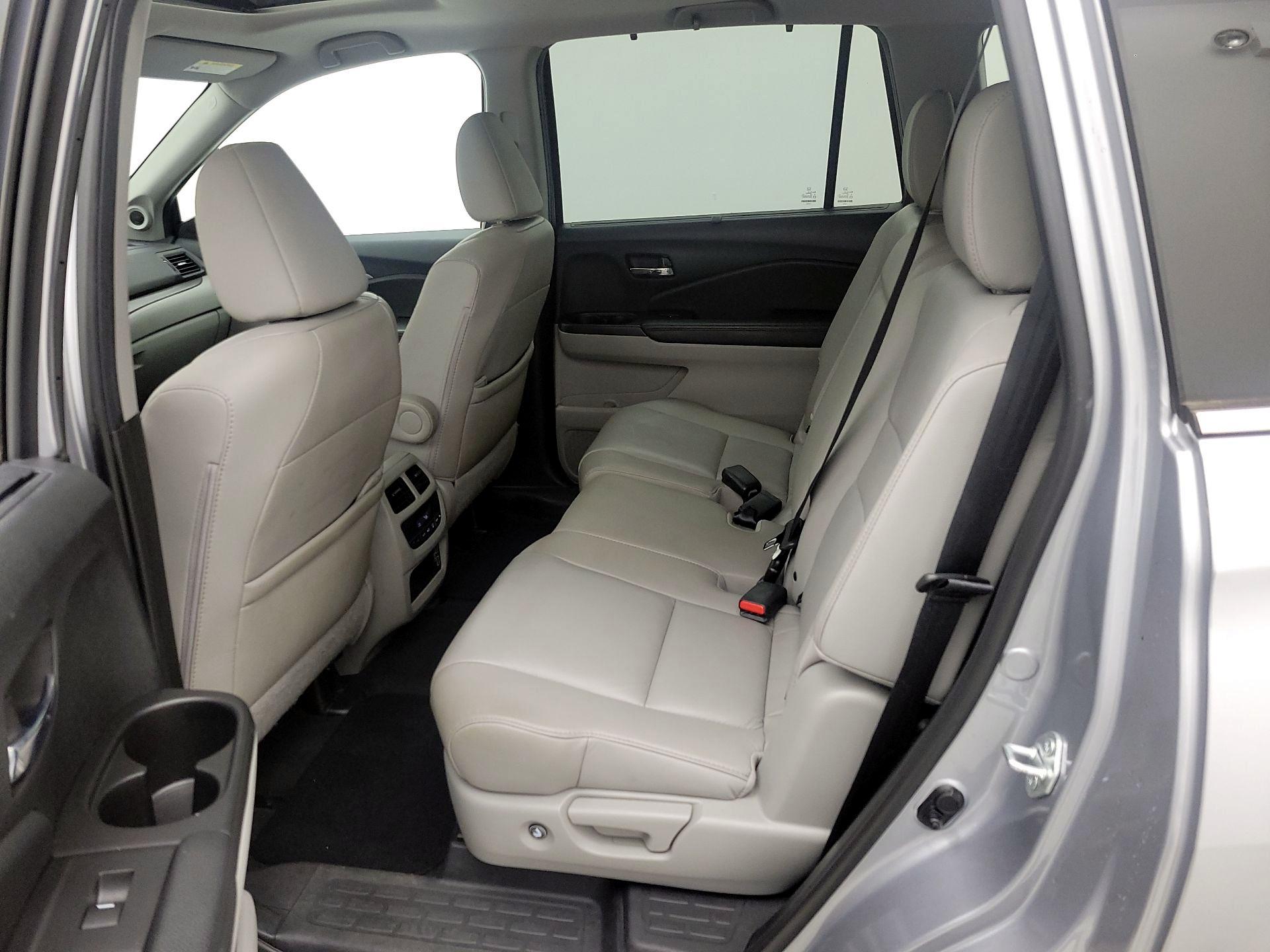 Thumbnail: 2021 Honda Pilot - 20