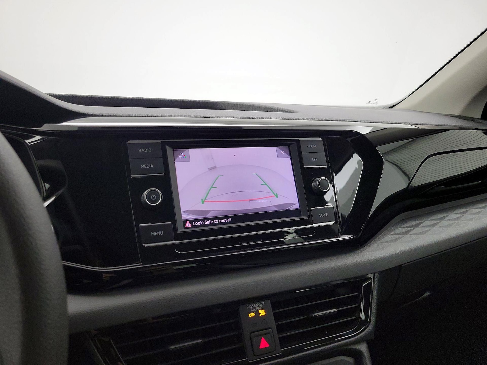 2022 Volkswagen Taos S - Photo 15