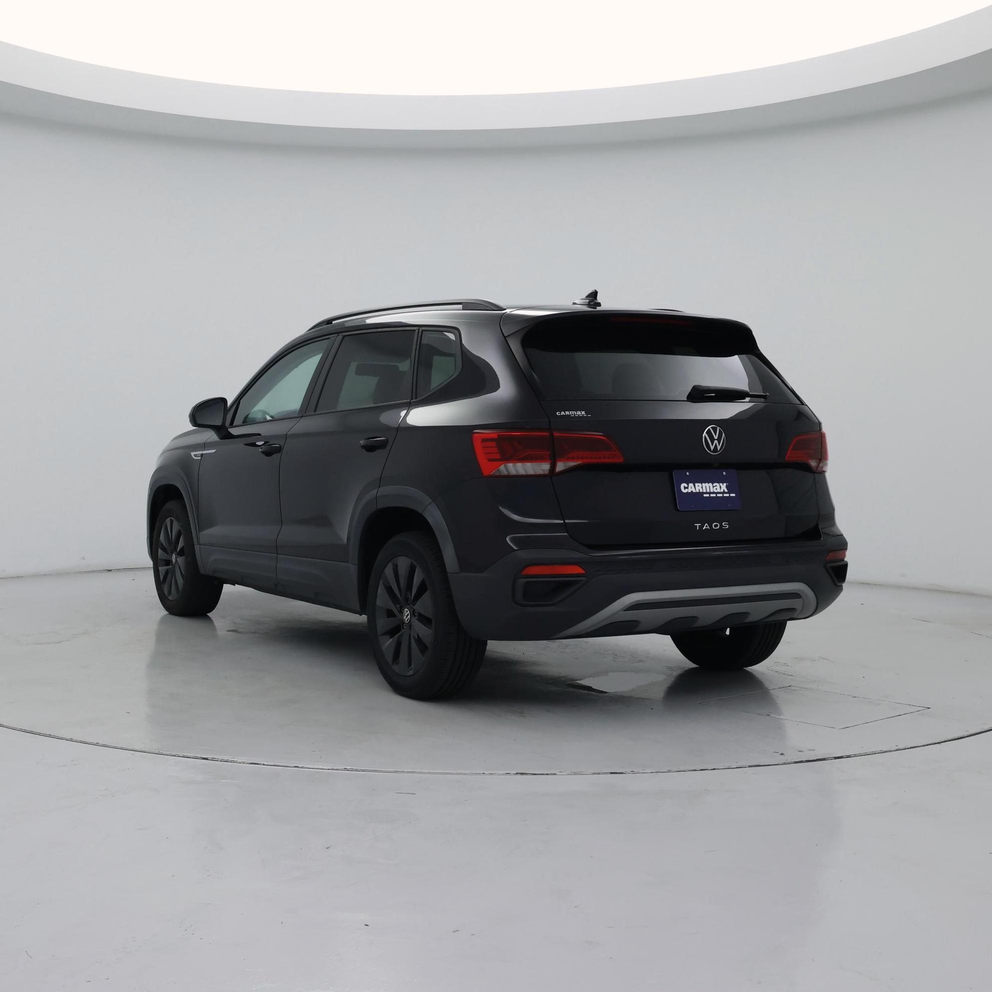 Thumbnail: 2022 Volkswagen Taos - 2