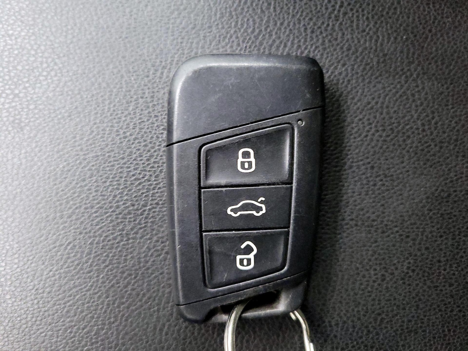 2022 Volkswagen Taos S - Photo 23