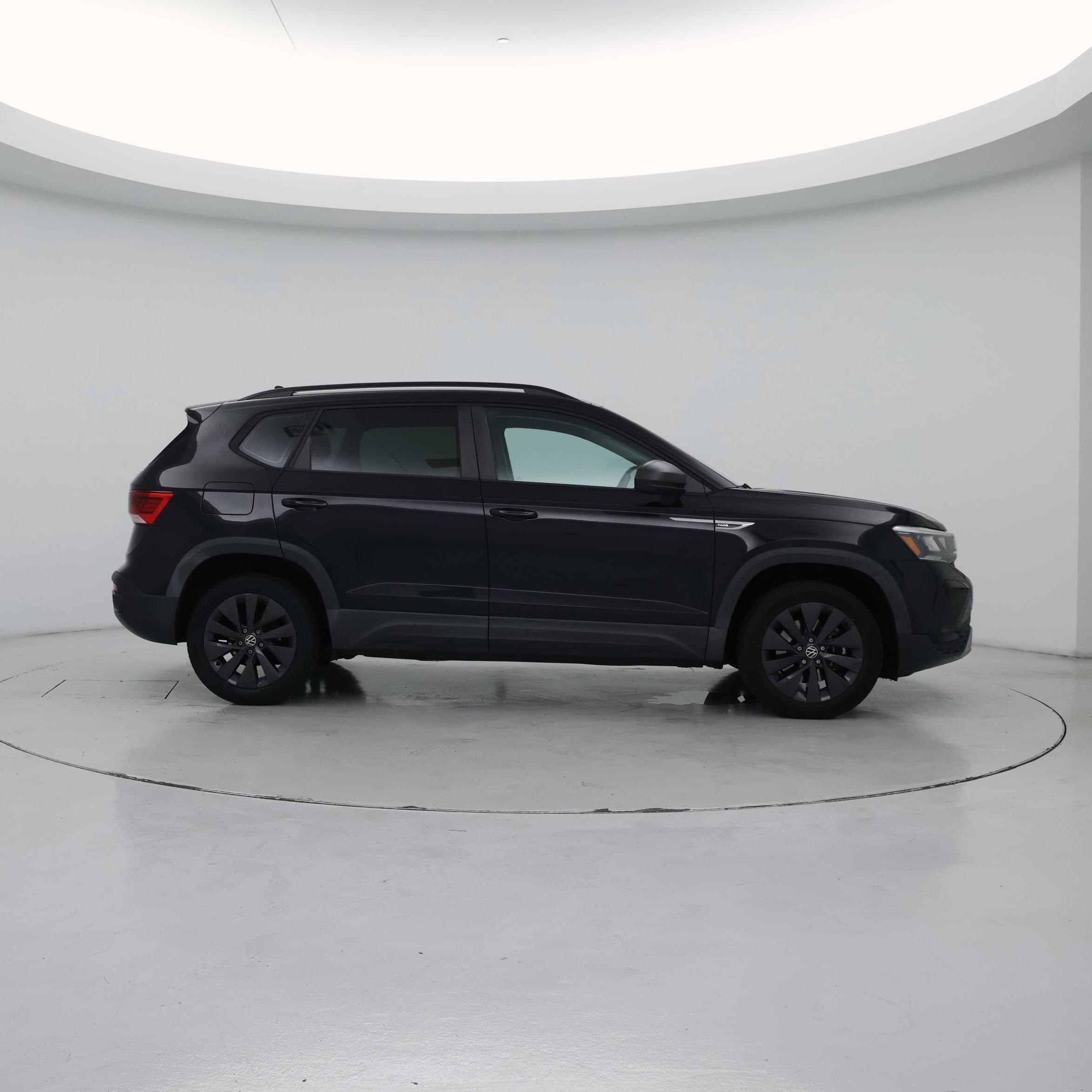 Thumbnail: 2022 Volkswagen Taos - 7
