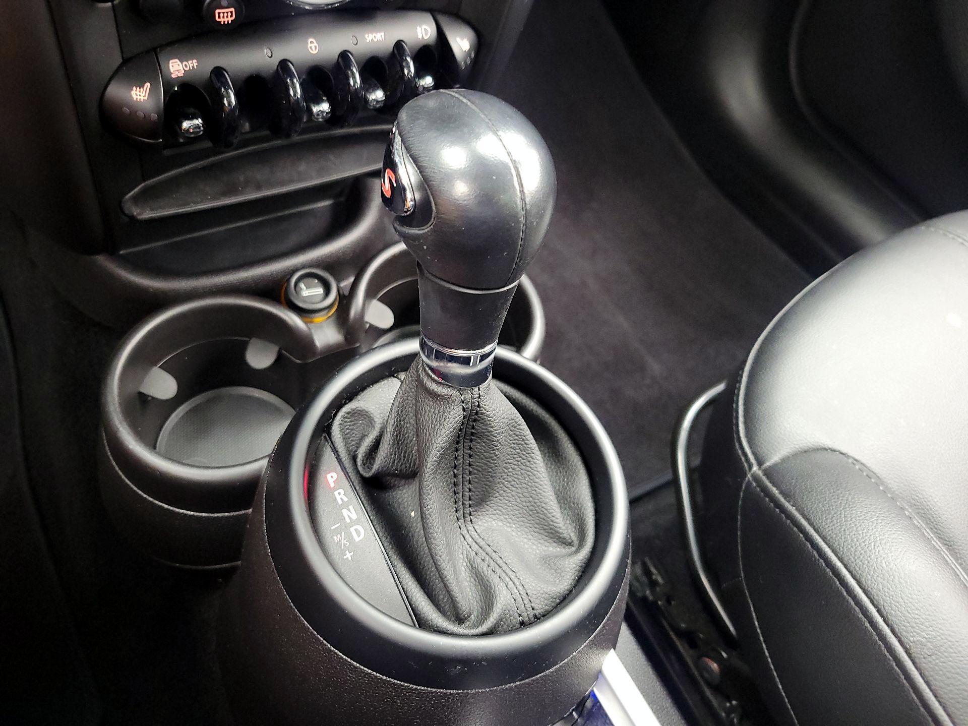Thumbnail: 2016 MINI Cooper Countryman - 15