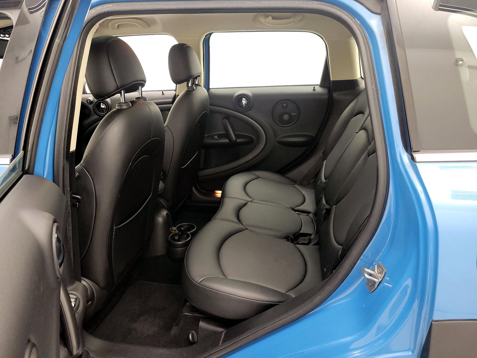 Thumbnail: 2016 MINI Cooper Countryman - 18