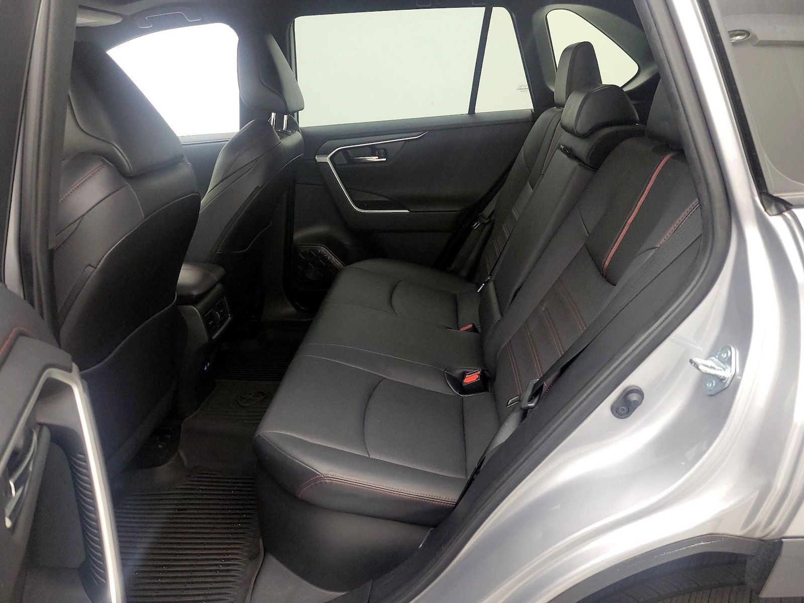2022 Toyota RAV4 XSE - Photo 20