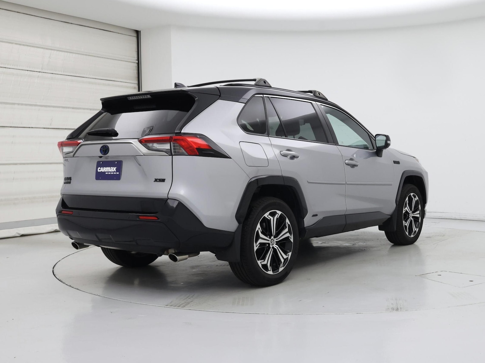 2022 Toyota RAV4 XSE - Photo 9