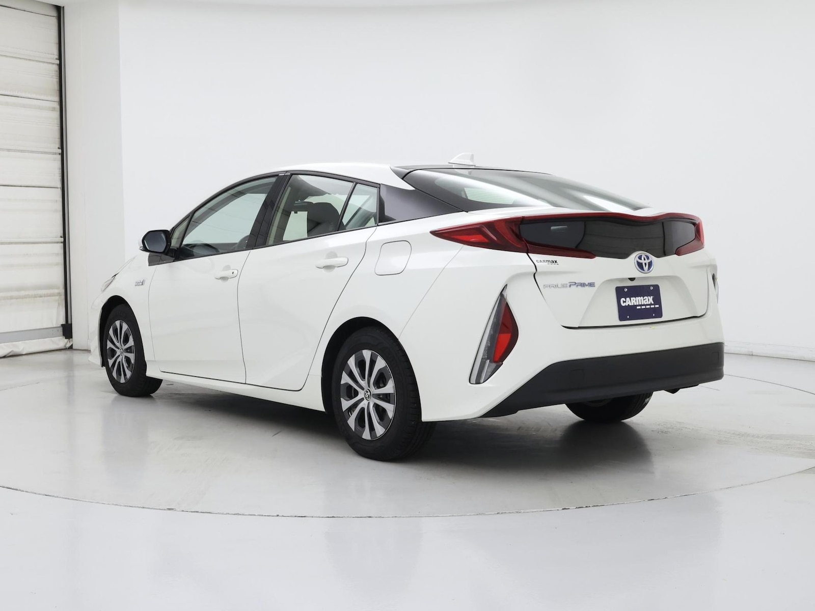 2020 Toyota Prius Prime LE - Photo 3
