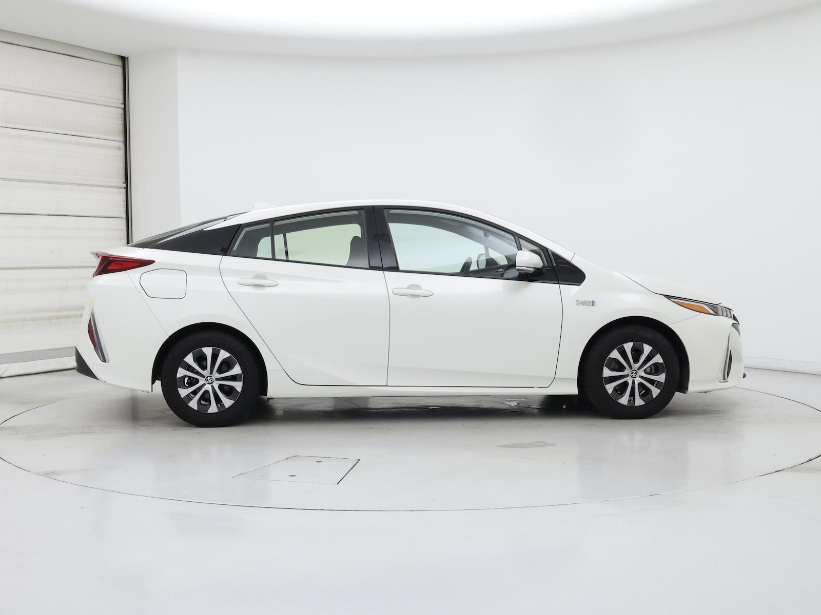 2020 Toyota Prius Prime LE - Photo 8