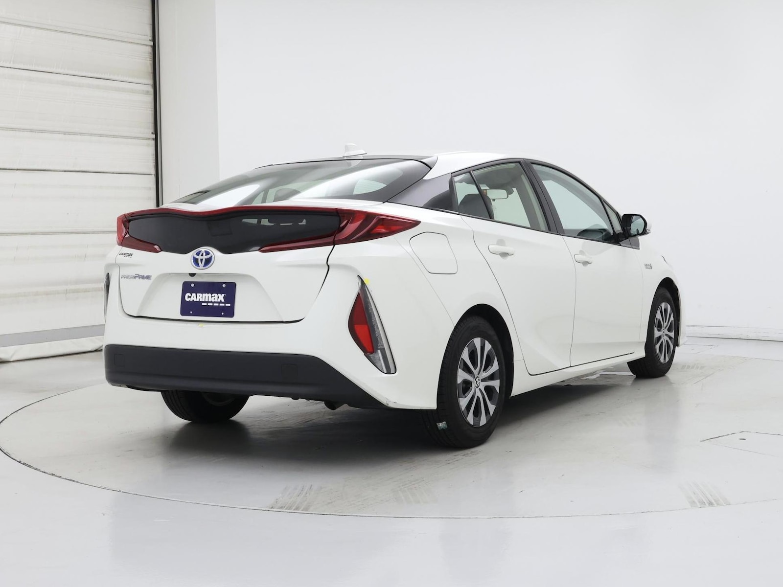 2020 Toyota Prius Prime LE - Photo 9
