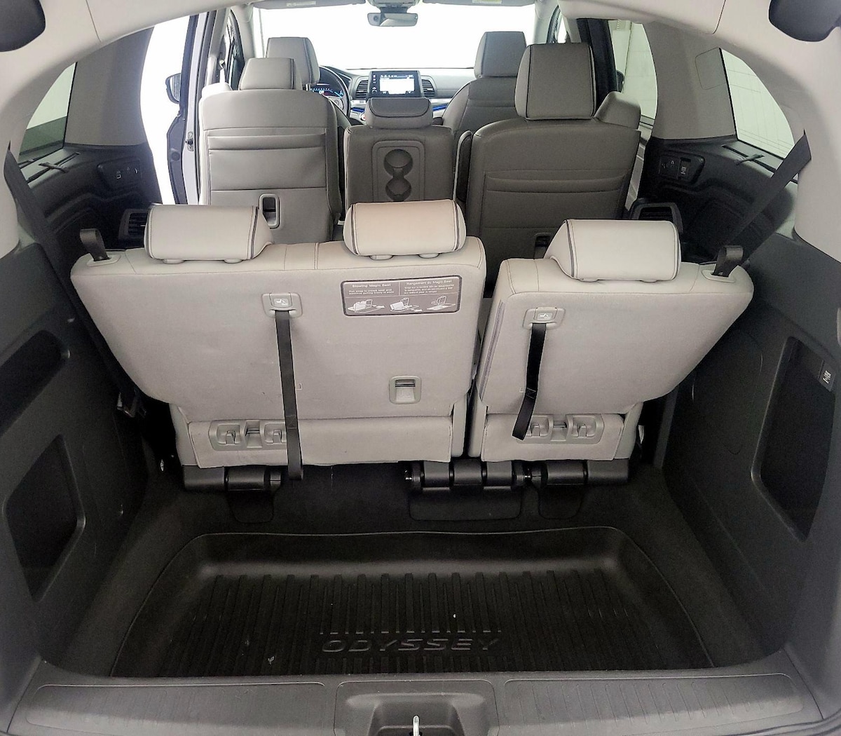 Trunk/Cargo (Seats Up)