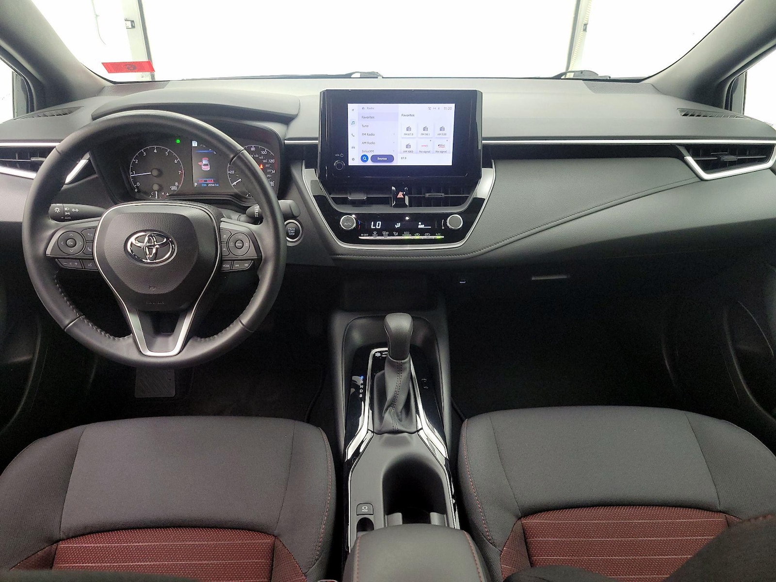 Apple CarPlay® & Android Auto™