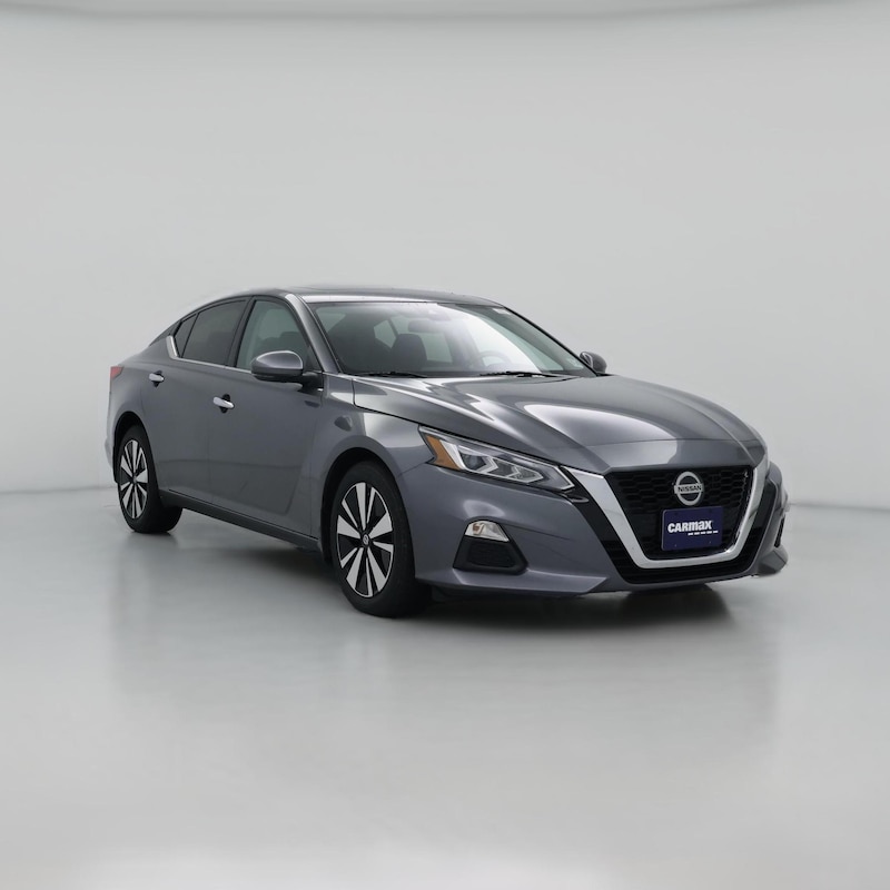 2022 Nissan Altima SV