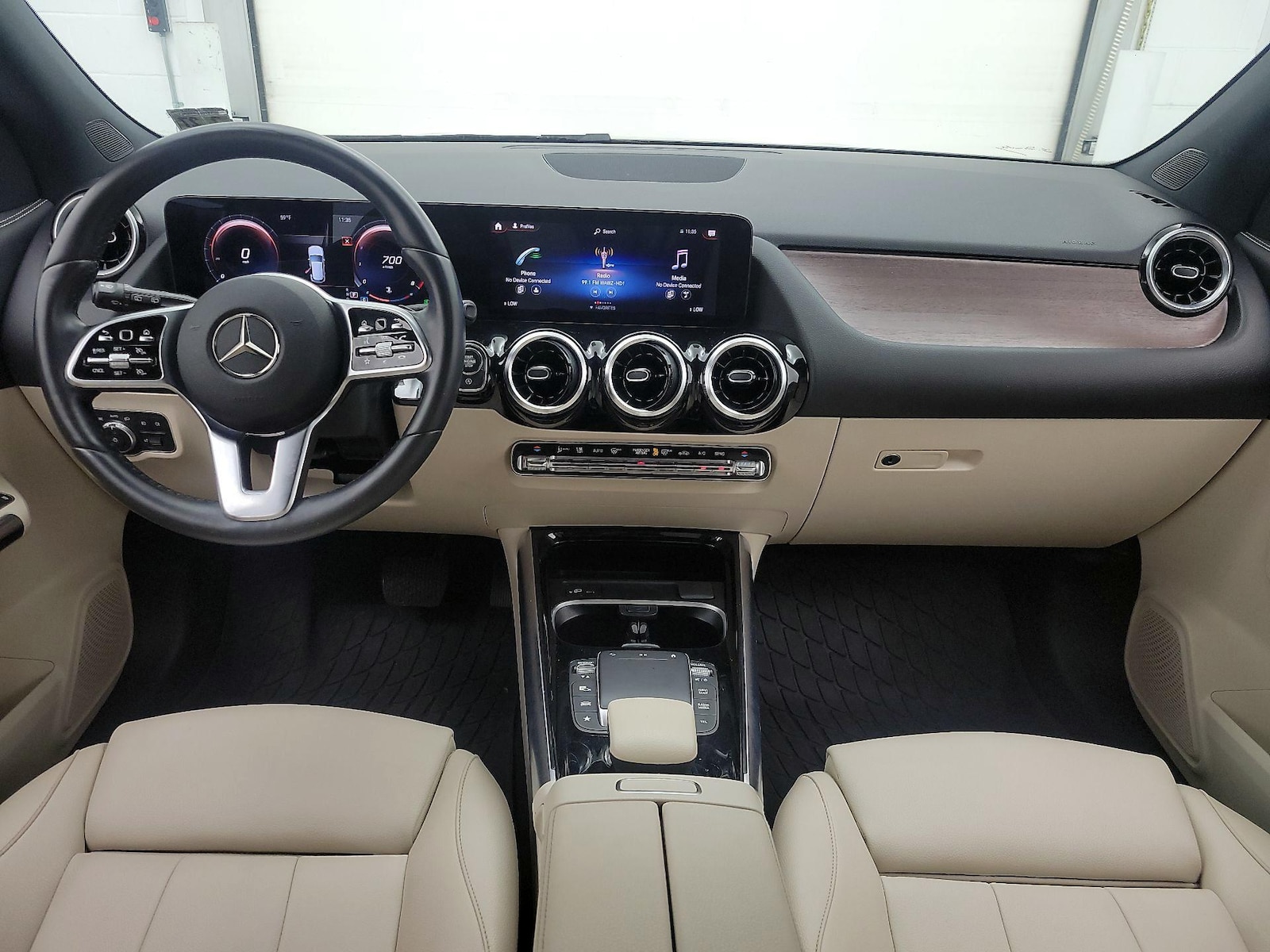 Apple CarPlay® & Android Auto™