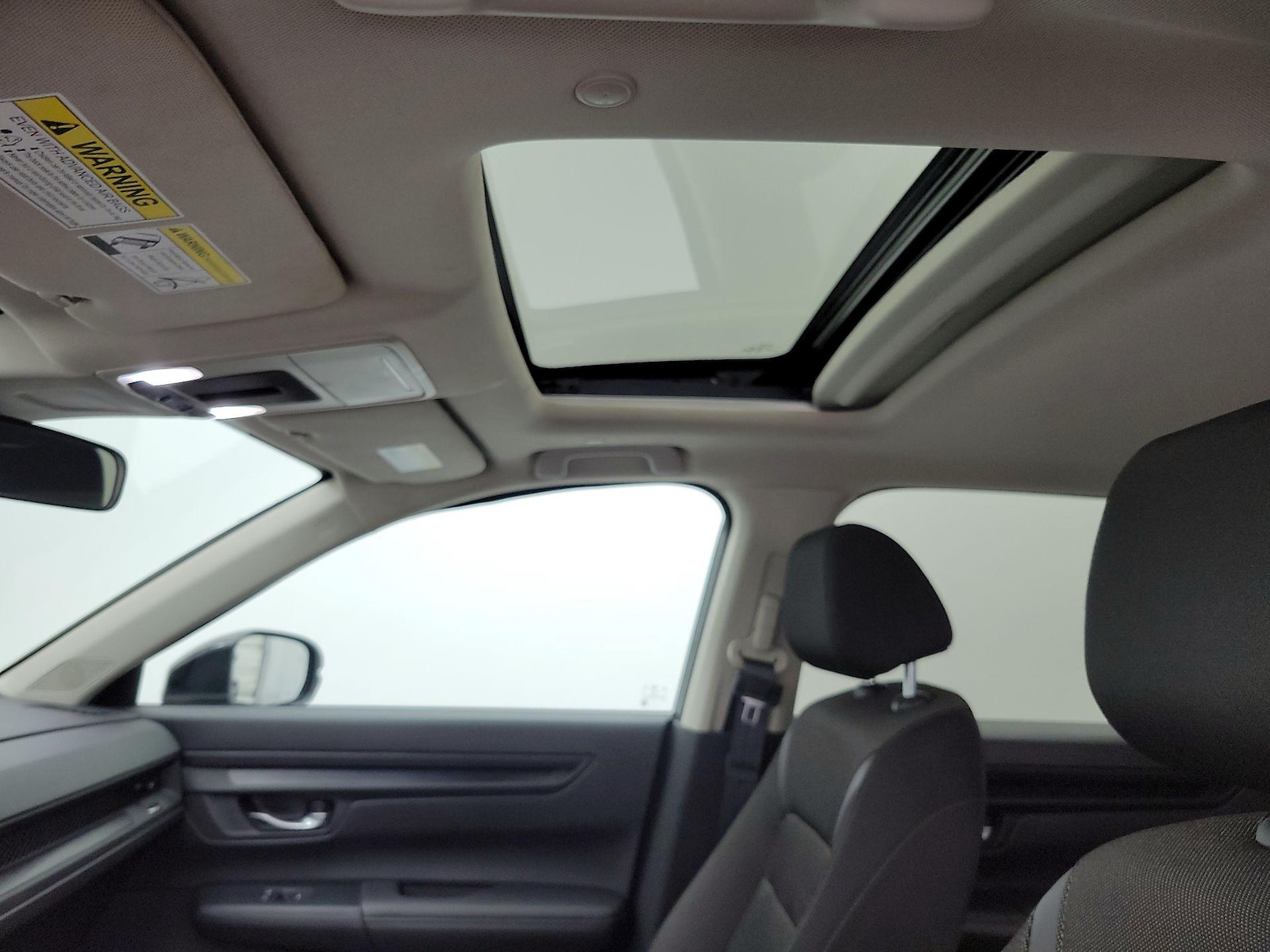 Sunroof(s) & Overhead Airbags