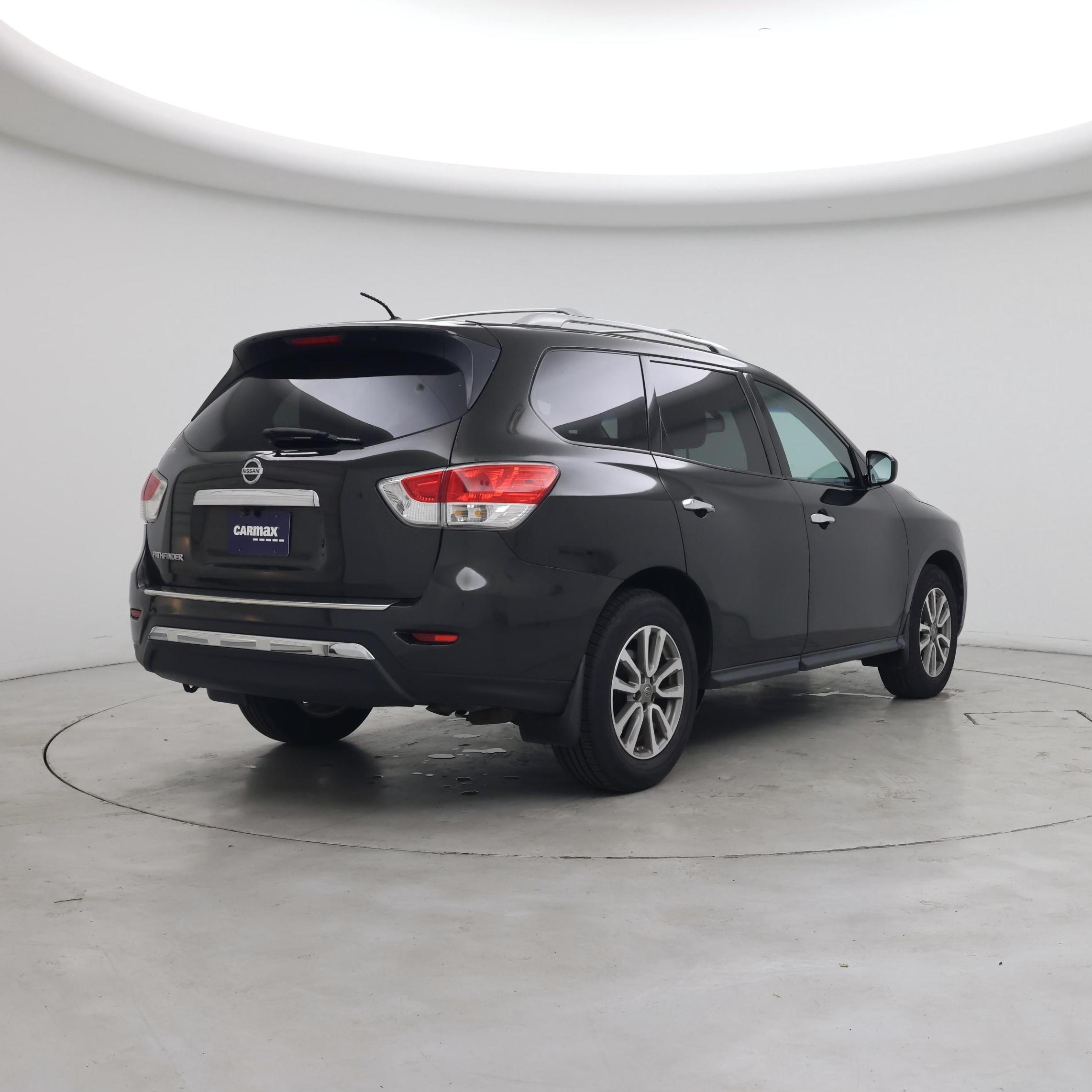 Thumbnail: 2015 Nissan Pathfinder - 8