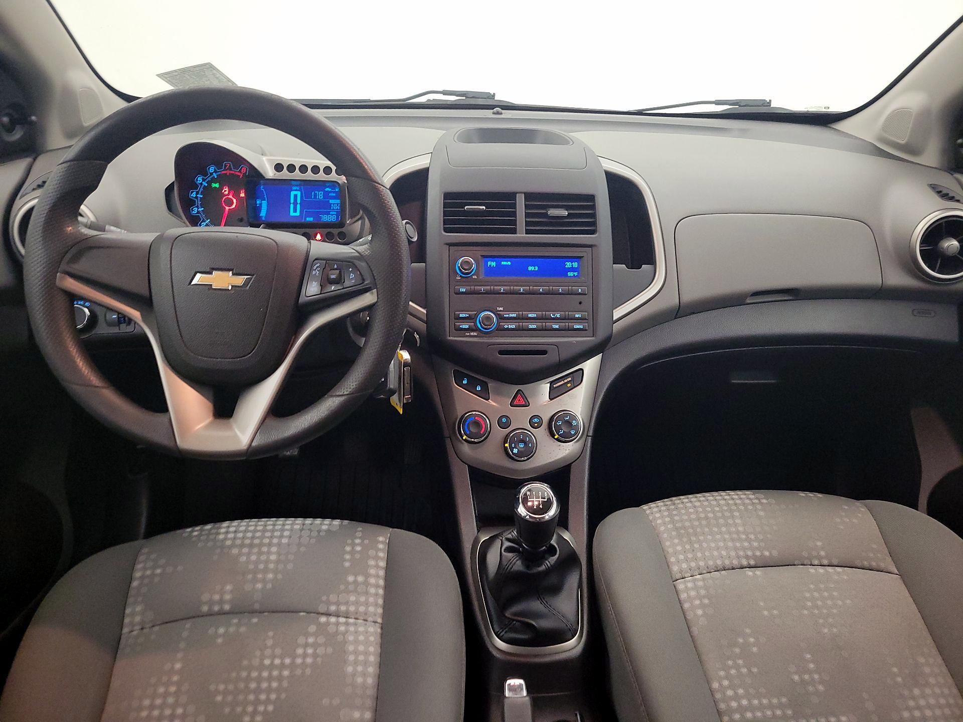 Thumbnail: 2016 Chevrolet Sonic - 9