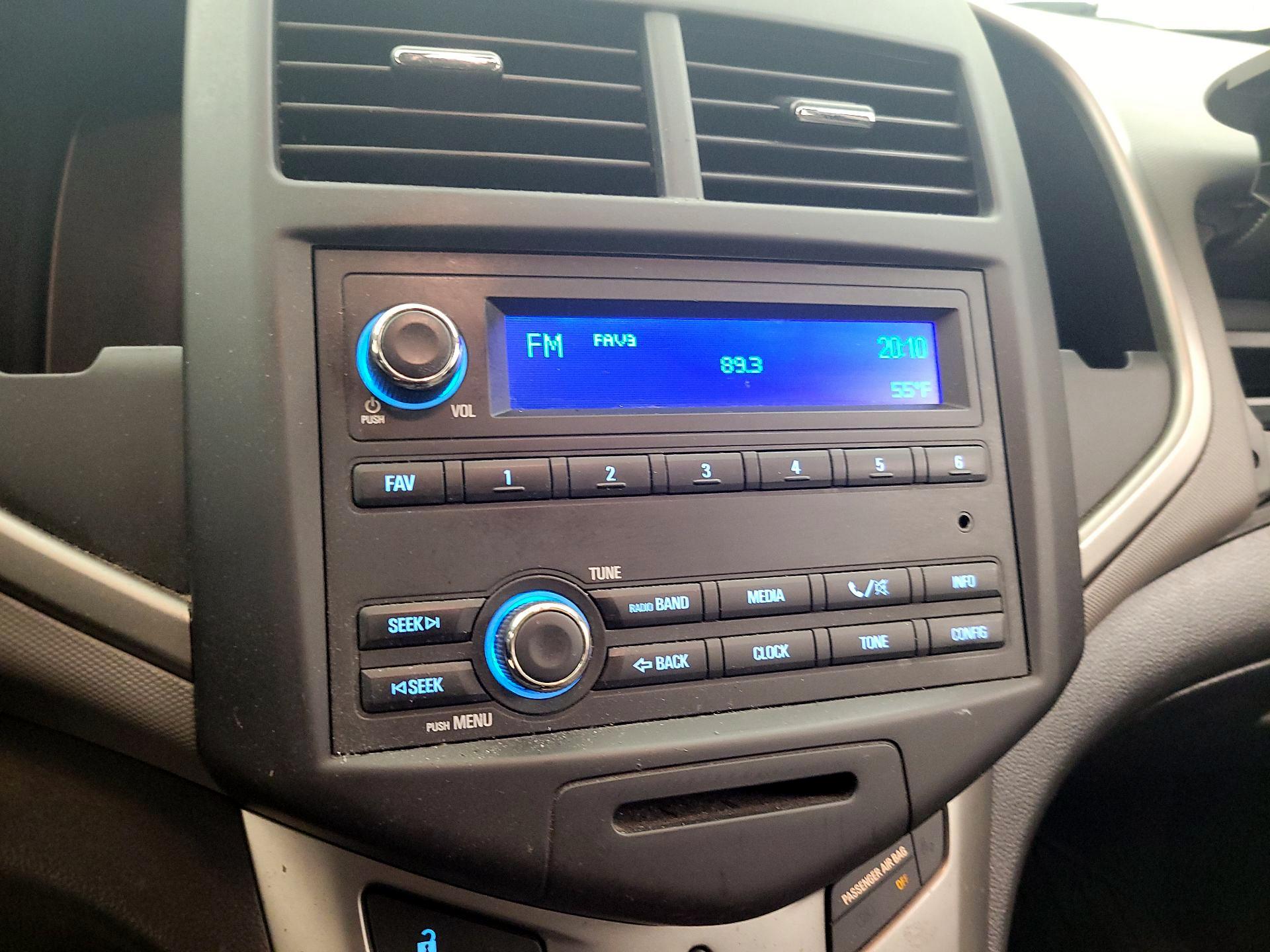 Thumbnail: 2016 Chevrolet Sonic - 15