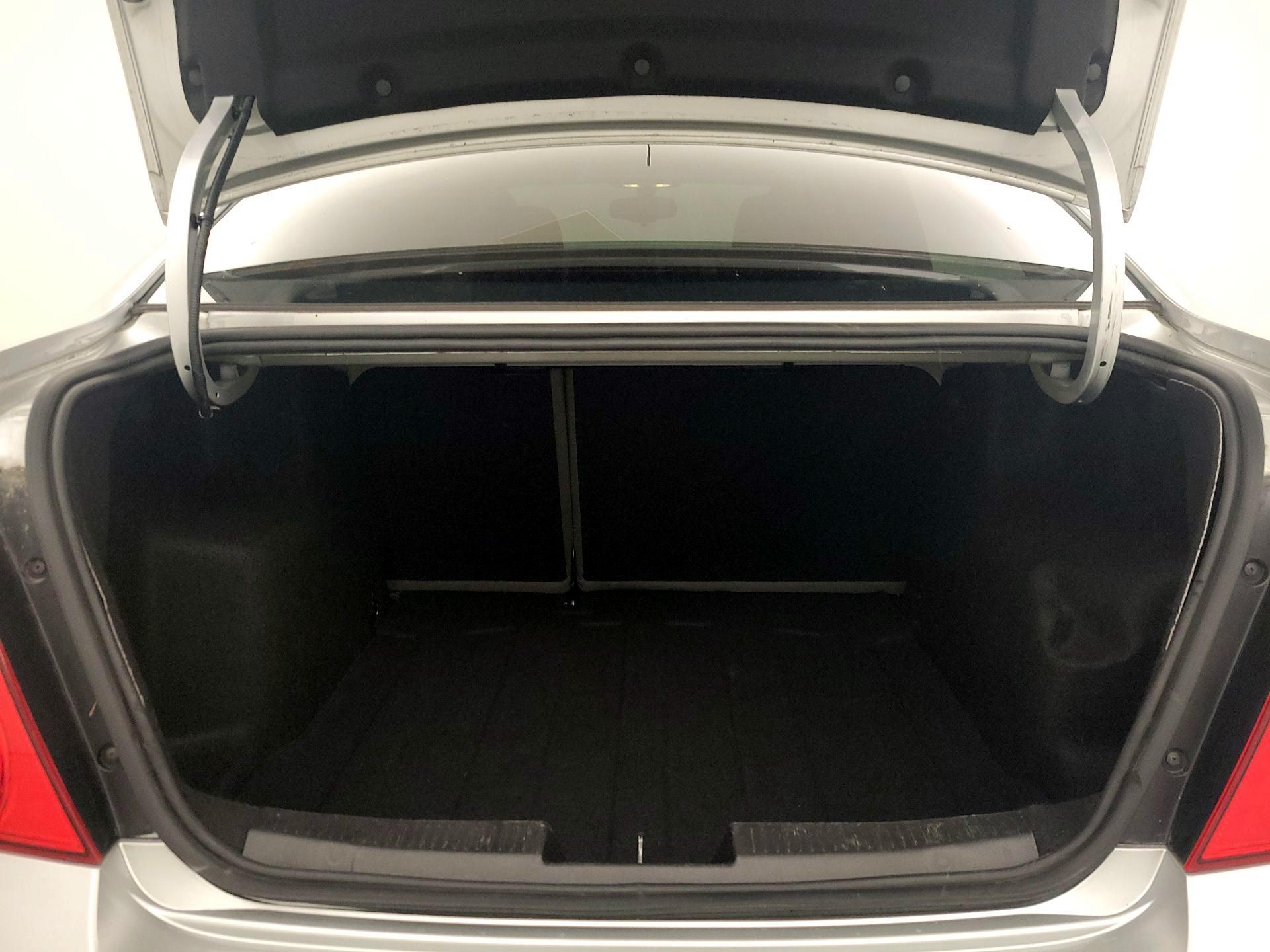 Thumbnail: 2016 Chevrolet Sonic - 20