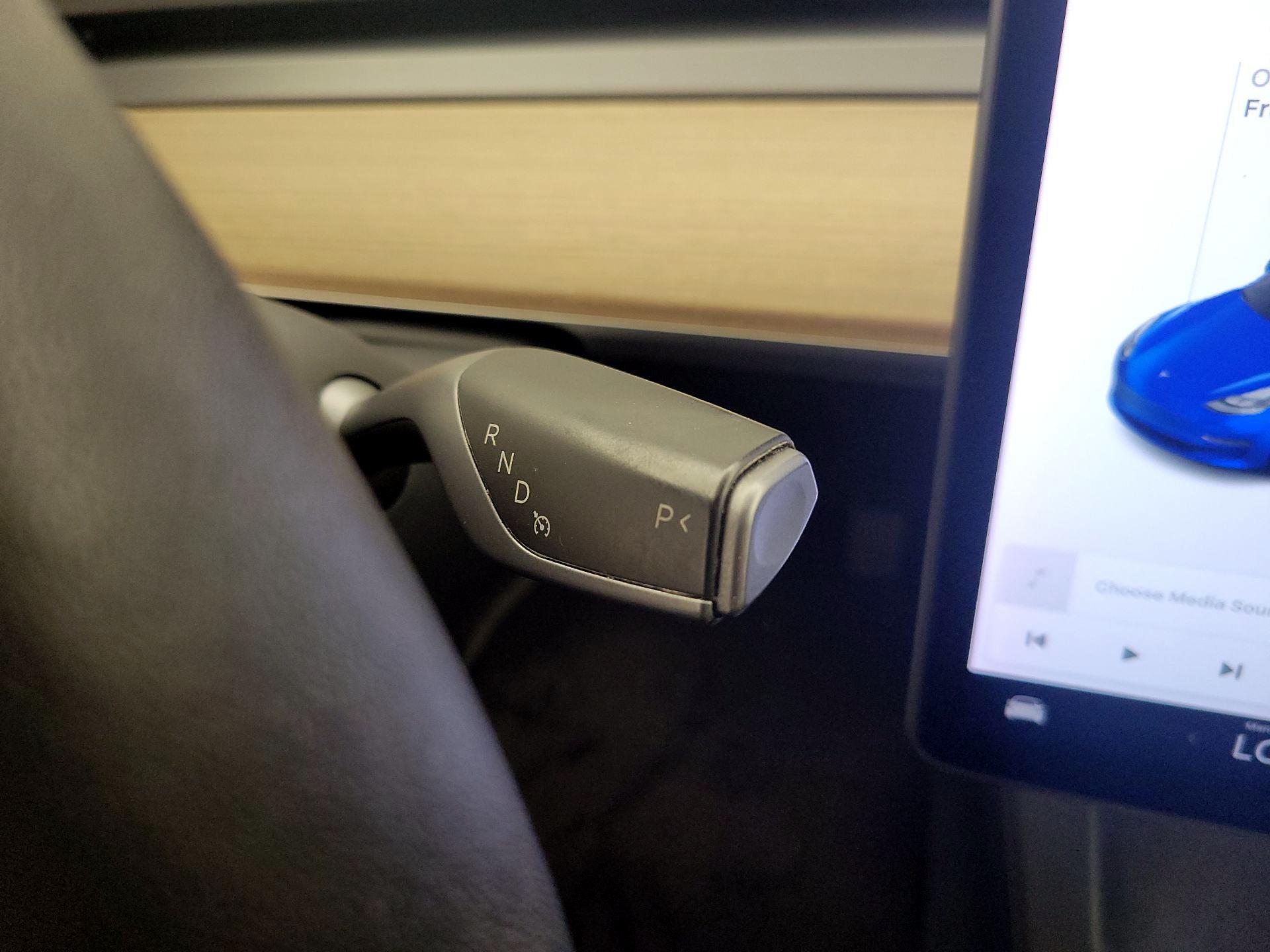 Thumbnail: 2021 Tesla Model 3 - 17