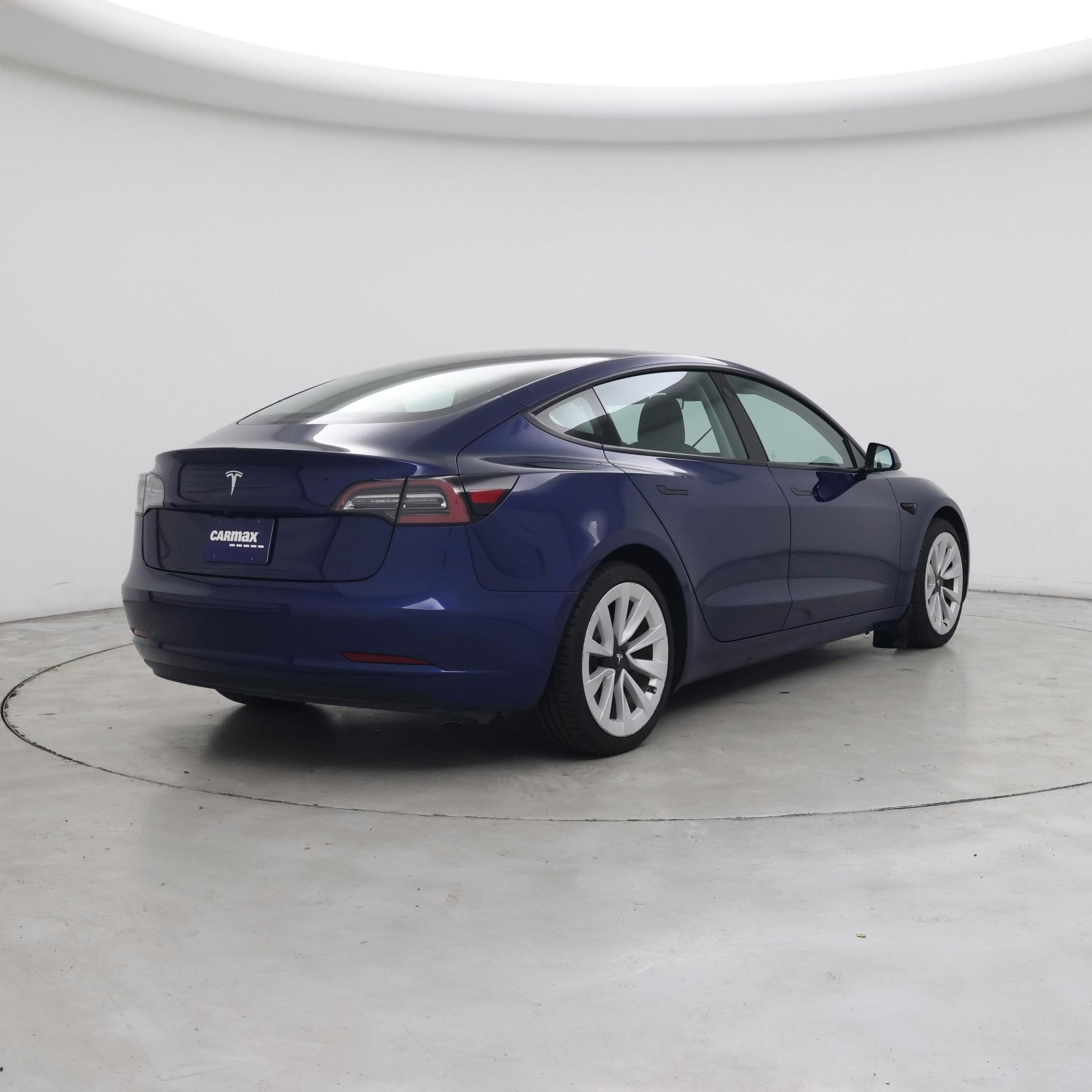 Thumbnail: 2021 Tesla Model 3 - 8