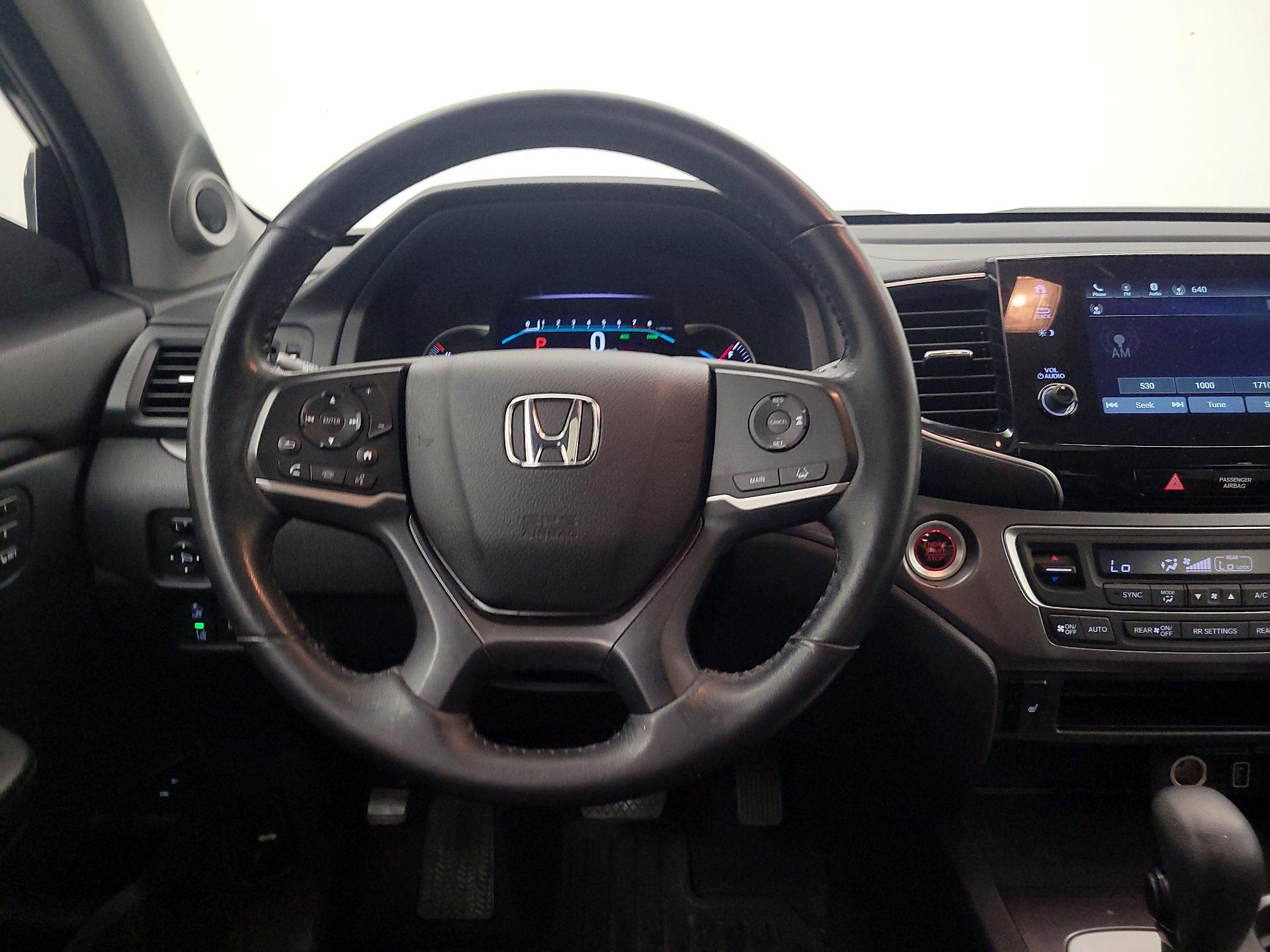 Thumbnail: 2019 Honda Pilot - 10