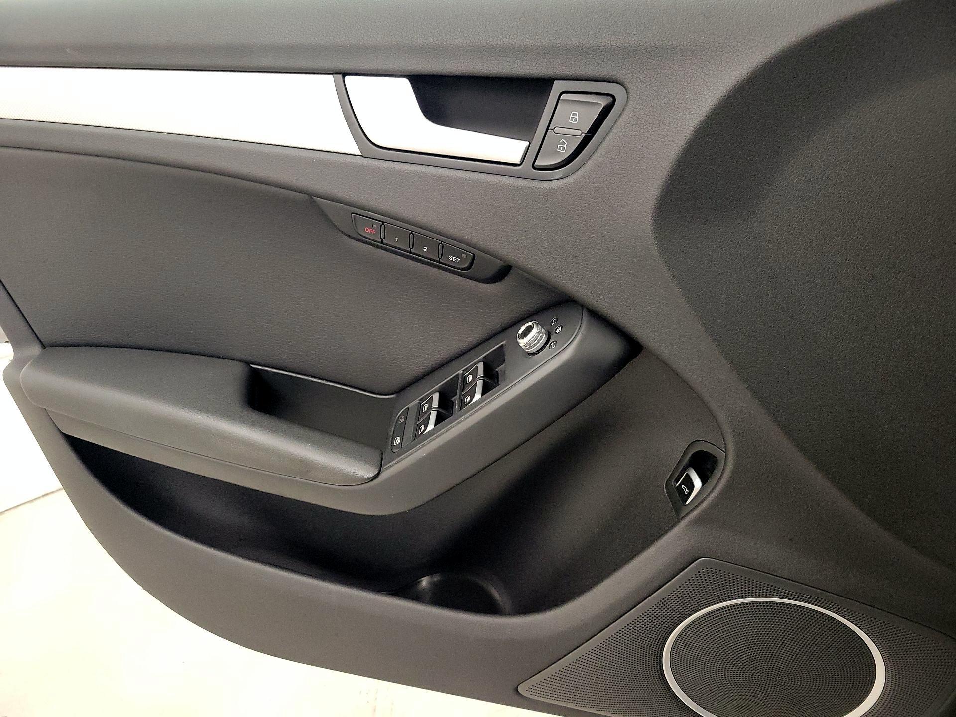 Thumbnail: 2015 Audi A4 - 12