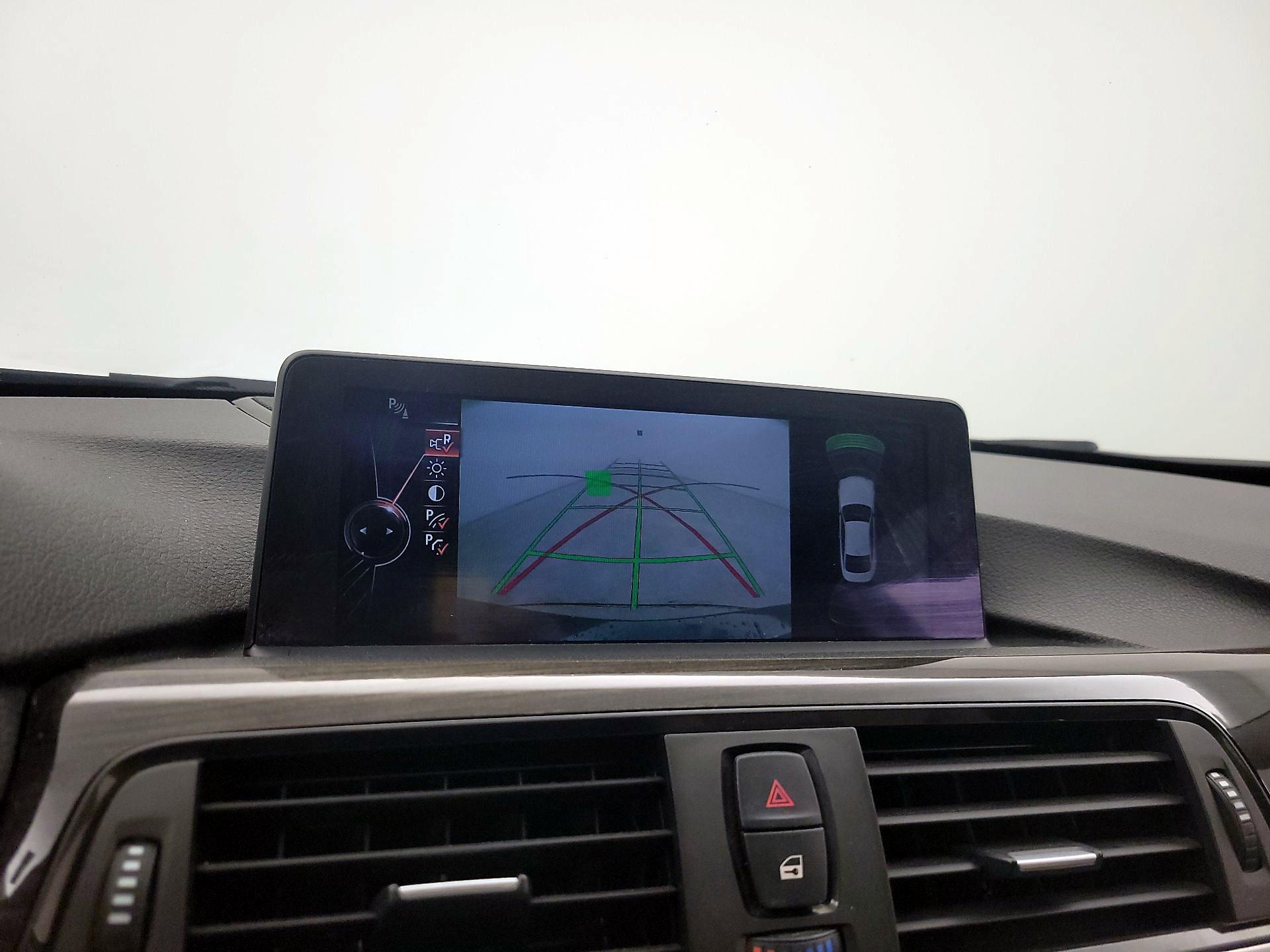 Thumbnail: 2015 BMW 4 Series - 14