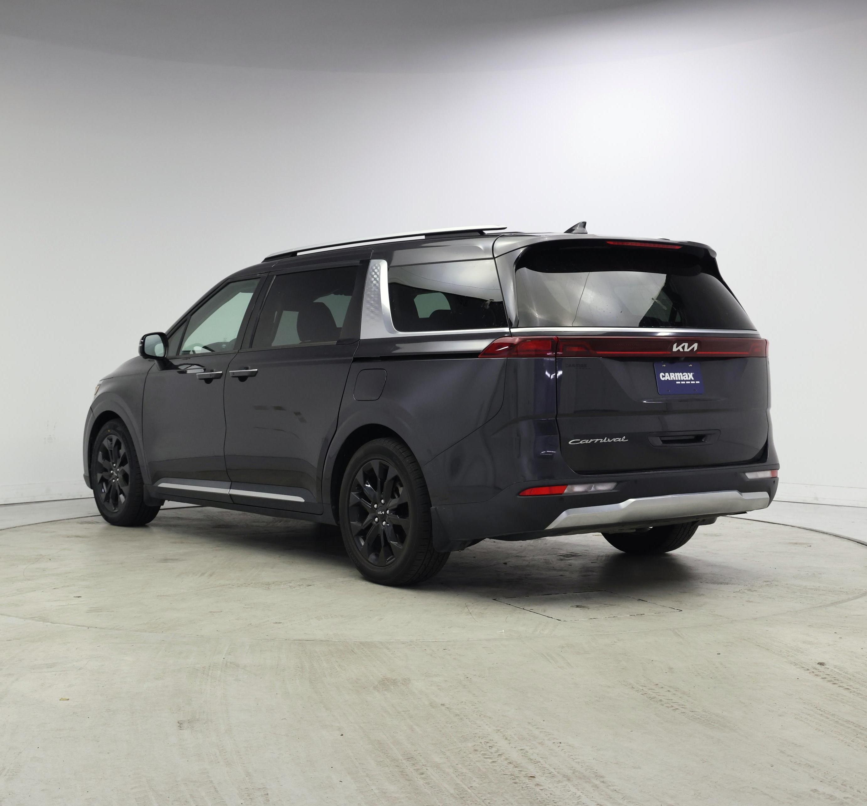 Thumbnail: 2022 Kia Carnival - 2