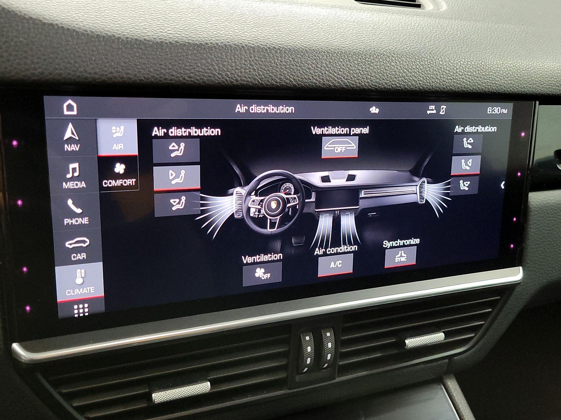 Thumbnail: 2020 Porsche Cayenne - 14