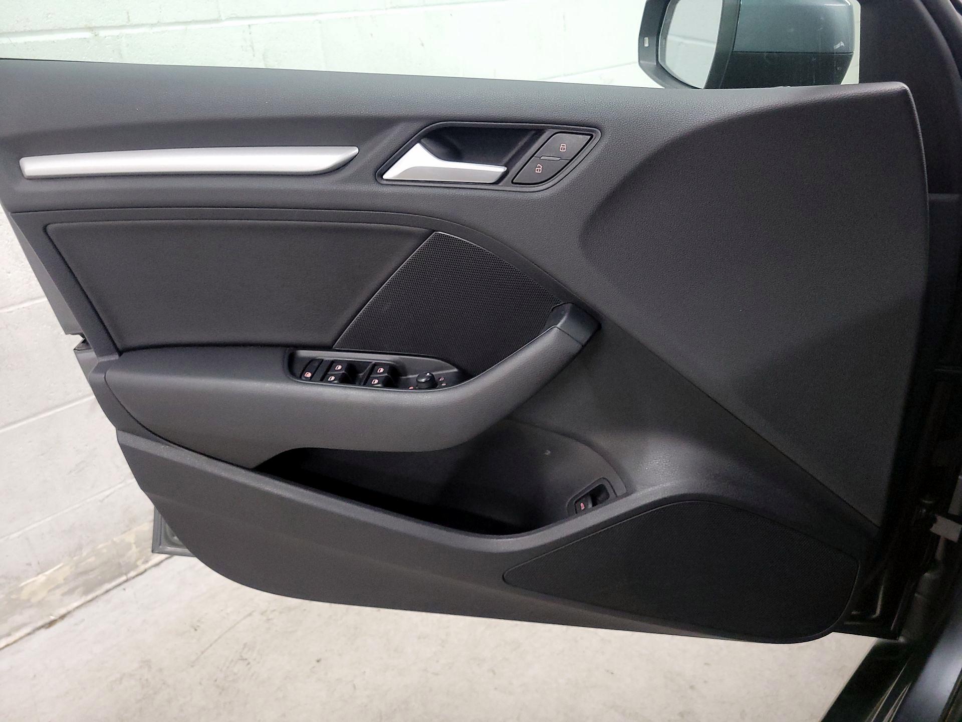 Thumbnail: 2015 Audi A3 - 12