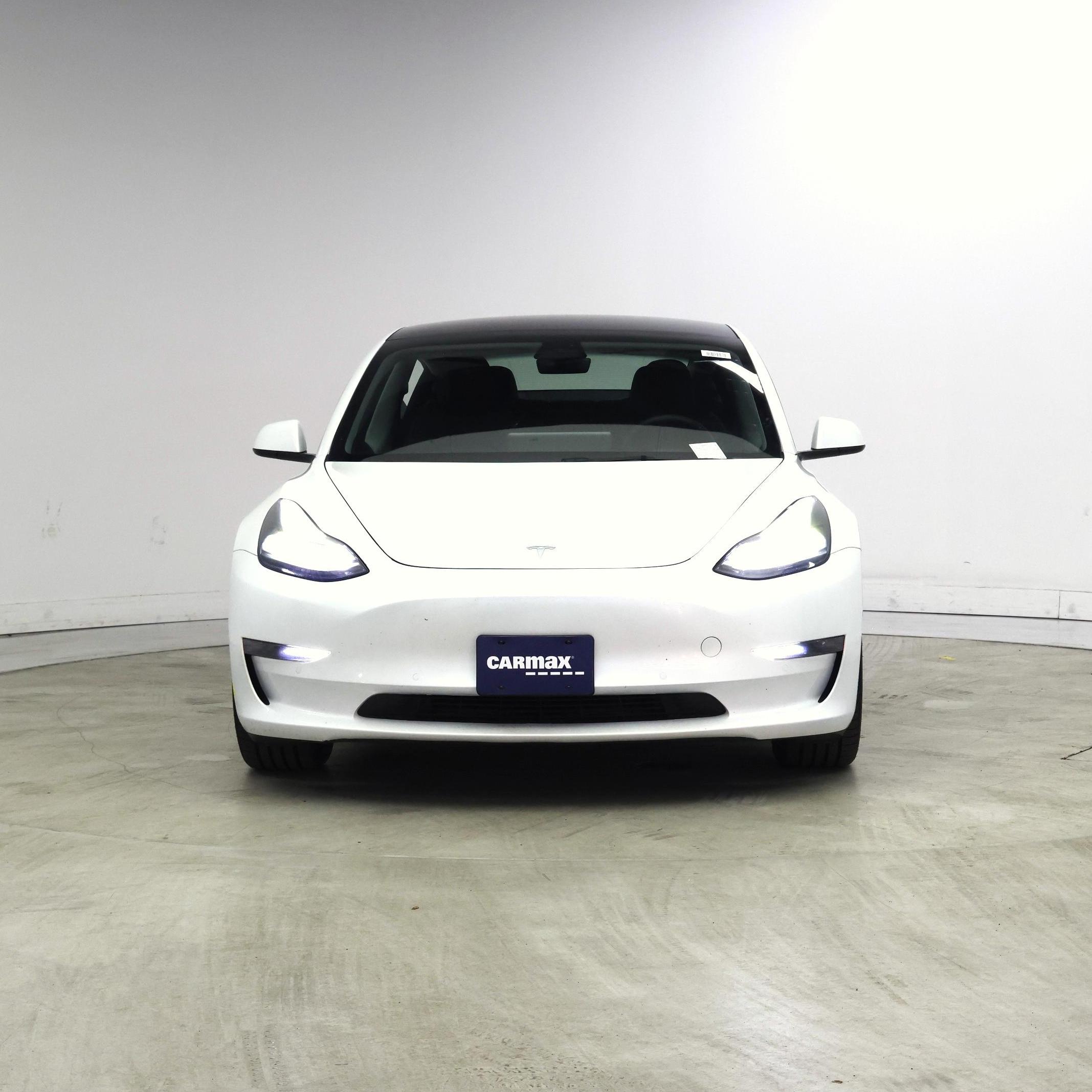 Thumbnail: 2022 Tesla Model 3 - 5