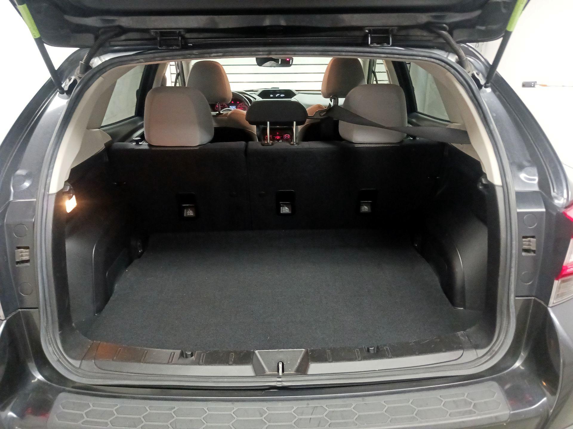 Thumbnail: 2018 Subaru Crosstrek - 17