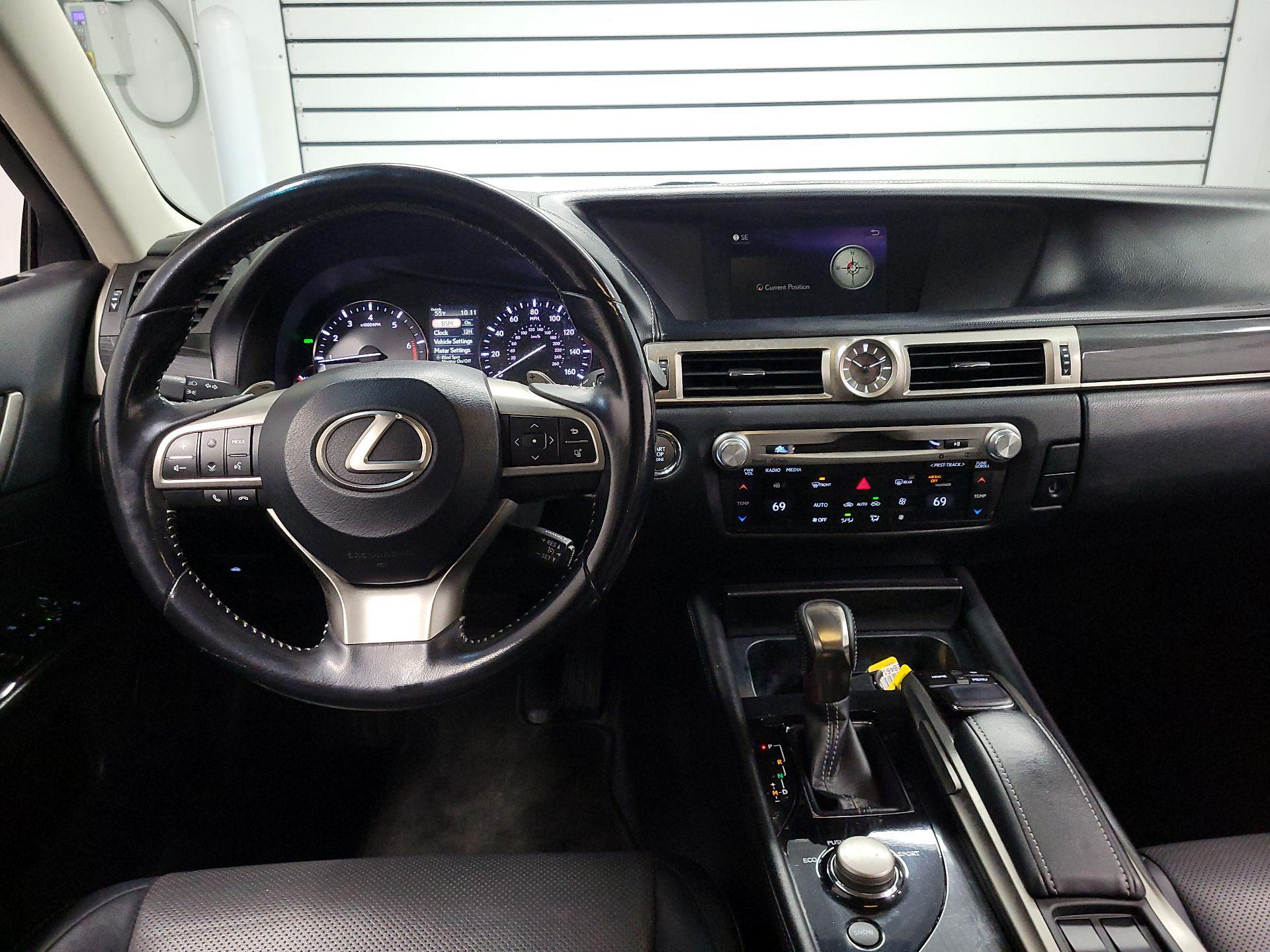 Thumbnail: 2016 Lexus GS - 9