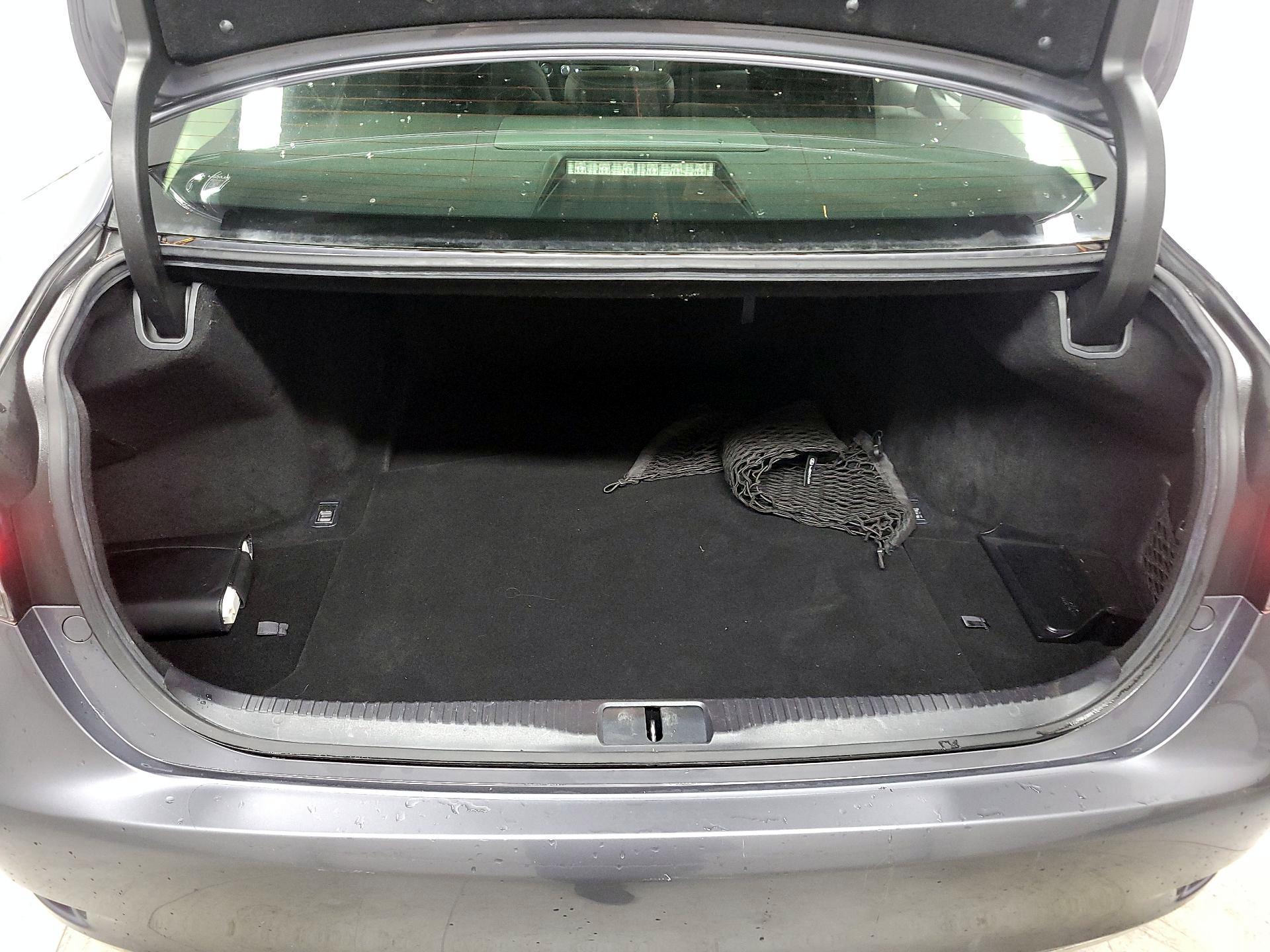 Thumbnail: 2016 Lexus GS - 18