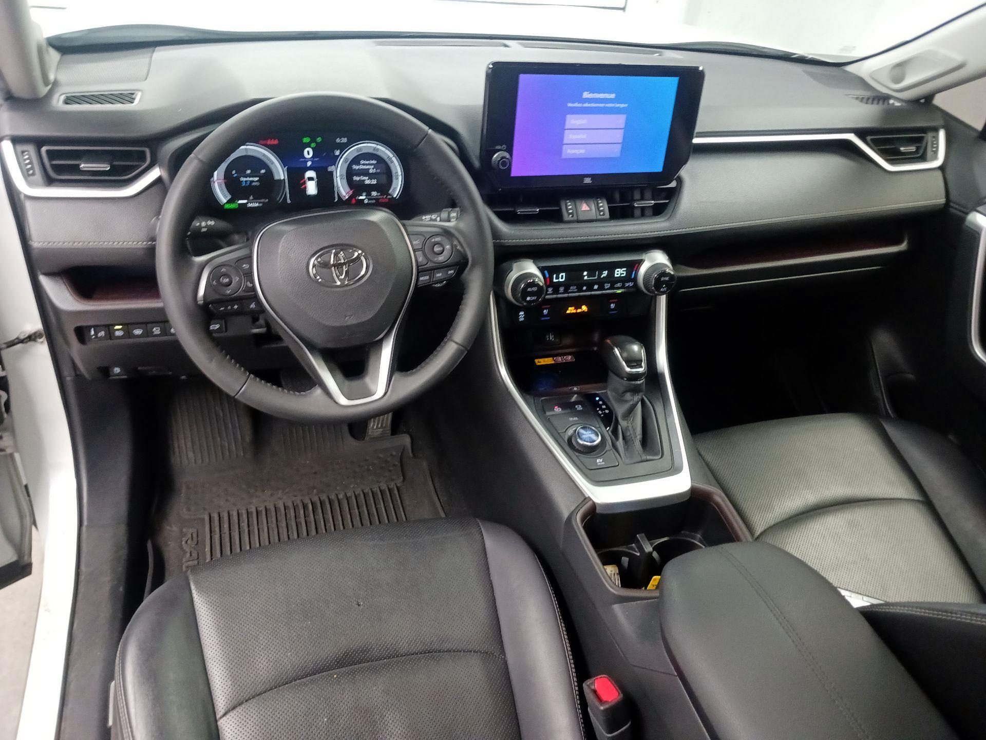 Thumbnail: 2023 Toyota RAV4 - 9