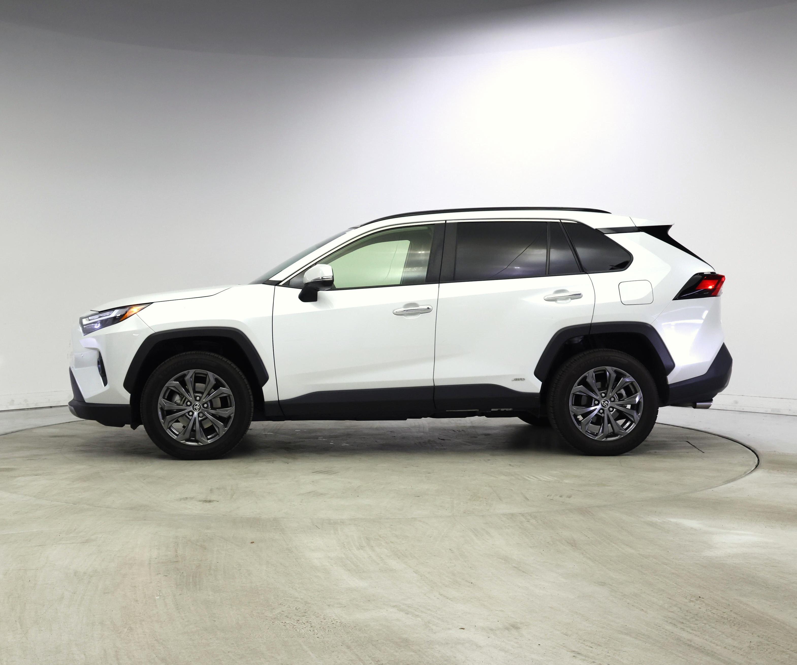 Thumbnail: 2023 Toyota RAV4 - 3