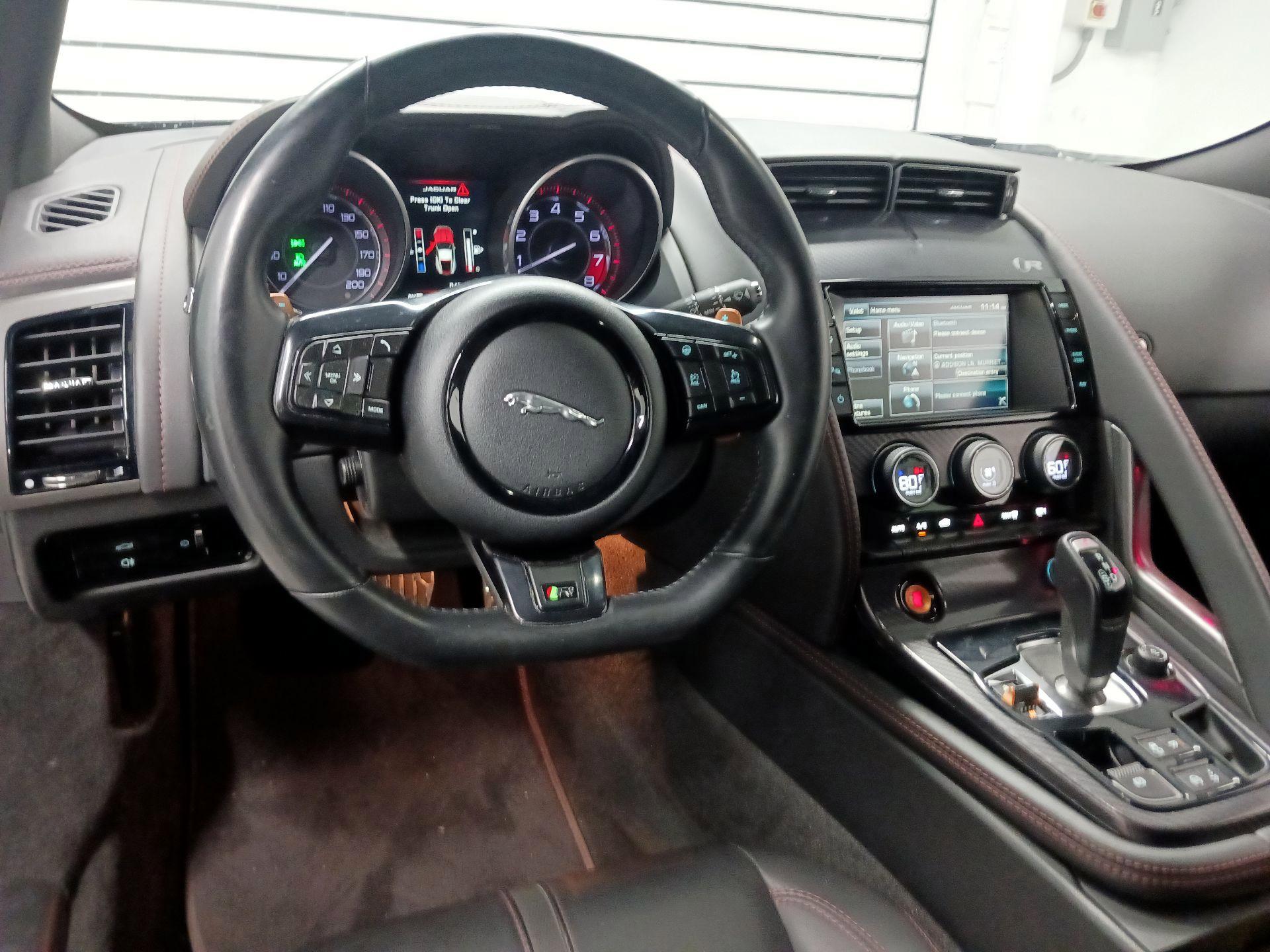 Thumbnail: 2015 Jaguar F-Type - 9