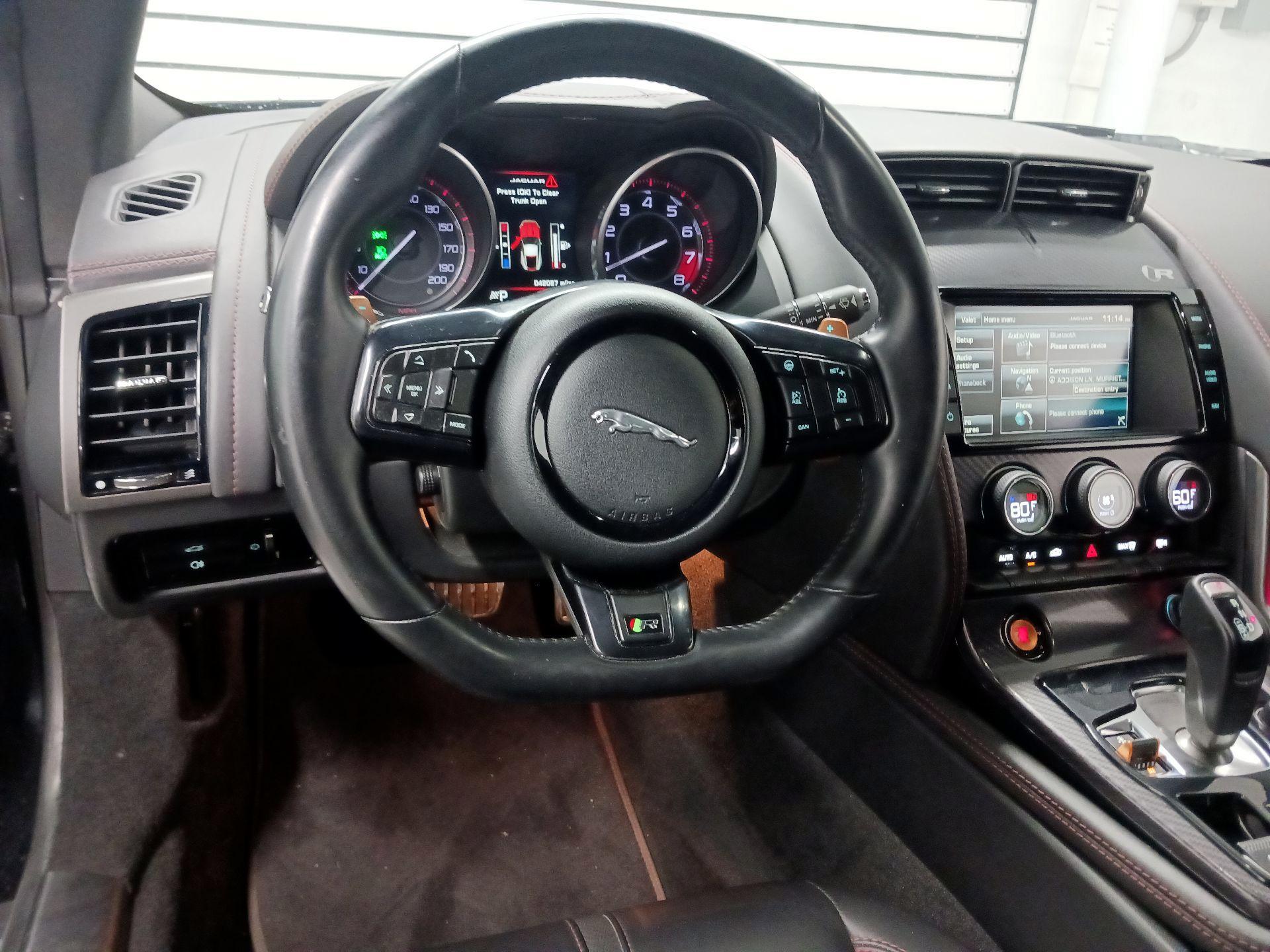 Thumbnail: 2015 Jaguar F-Type - 10